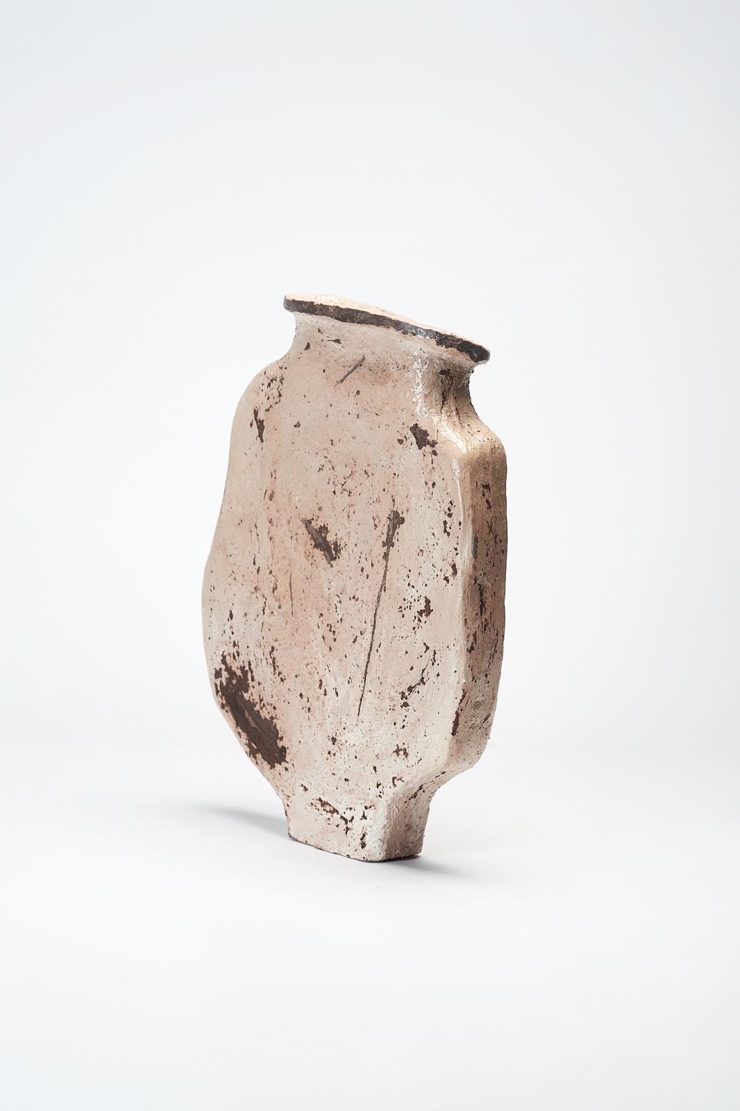 Veda vase by Willem Van Hooff
Core Vessel series
Dimensions: W 29 x H 37 cm
Materials: Earthenware, ceramic, pigments and glaze

Core is a series of flat vessels inspired by Prehistoric African building techniques. Willem has been fascinated by