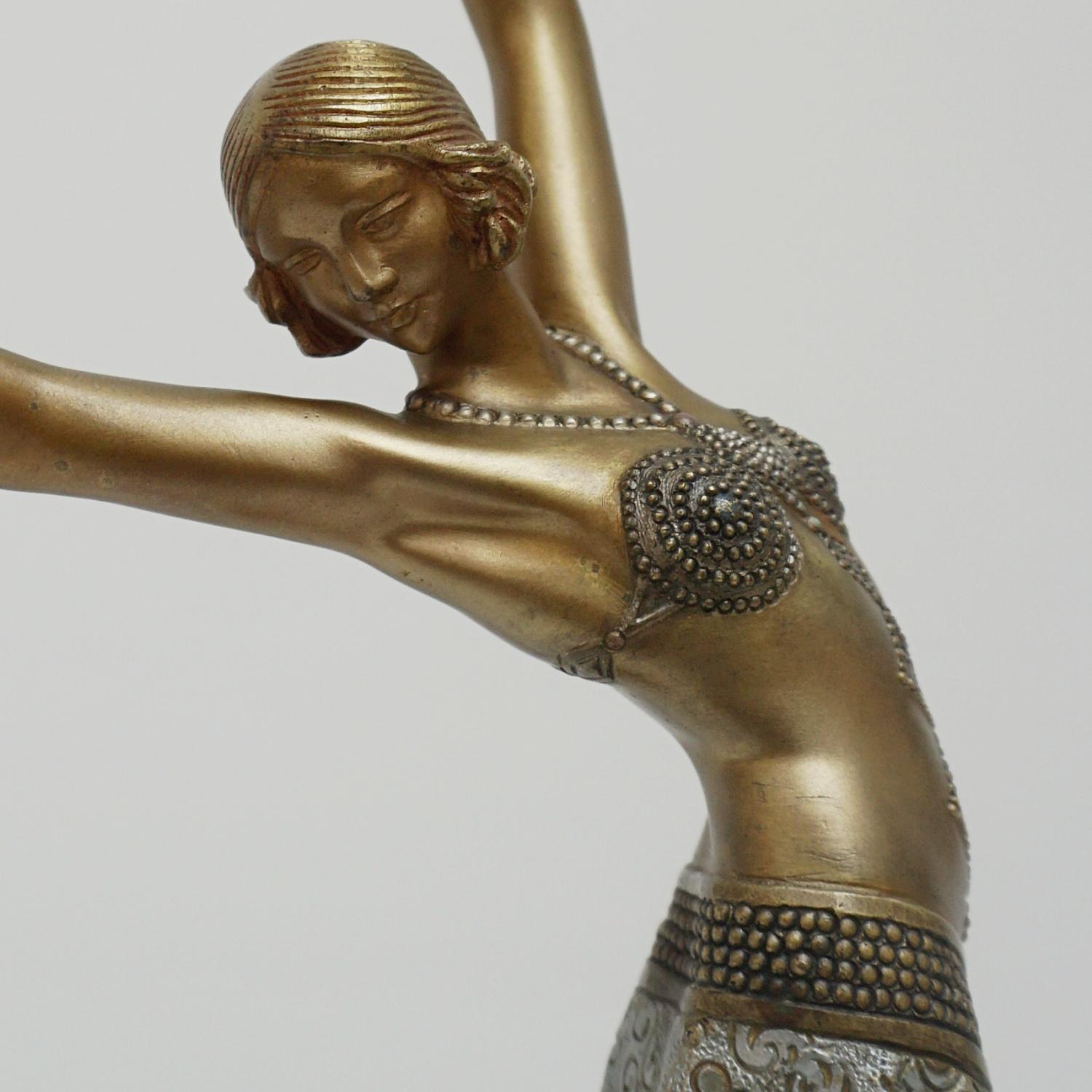 'Vedette' Original Sculpture by Demetre Chiparus 5