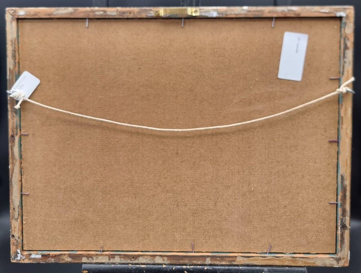Acquerello su carta, cm 19 x 14,5 (senza cornice)Cornice 42 x 32 cm (con passe-partout e vetro) Raffinato acquerello inglese raffigurante il castello di Hampton Court, situato nella campagna dell’Herefordshire. L’opera, firmata in basso a destra con