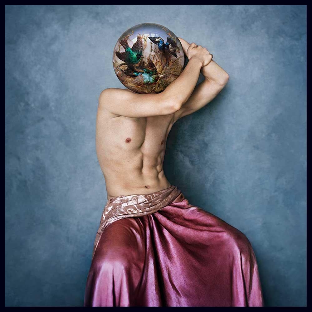 Globe - Photograph by Vee Speers