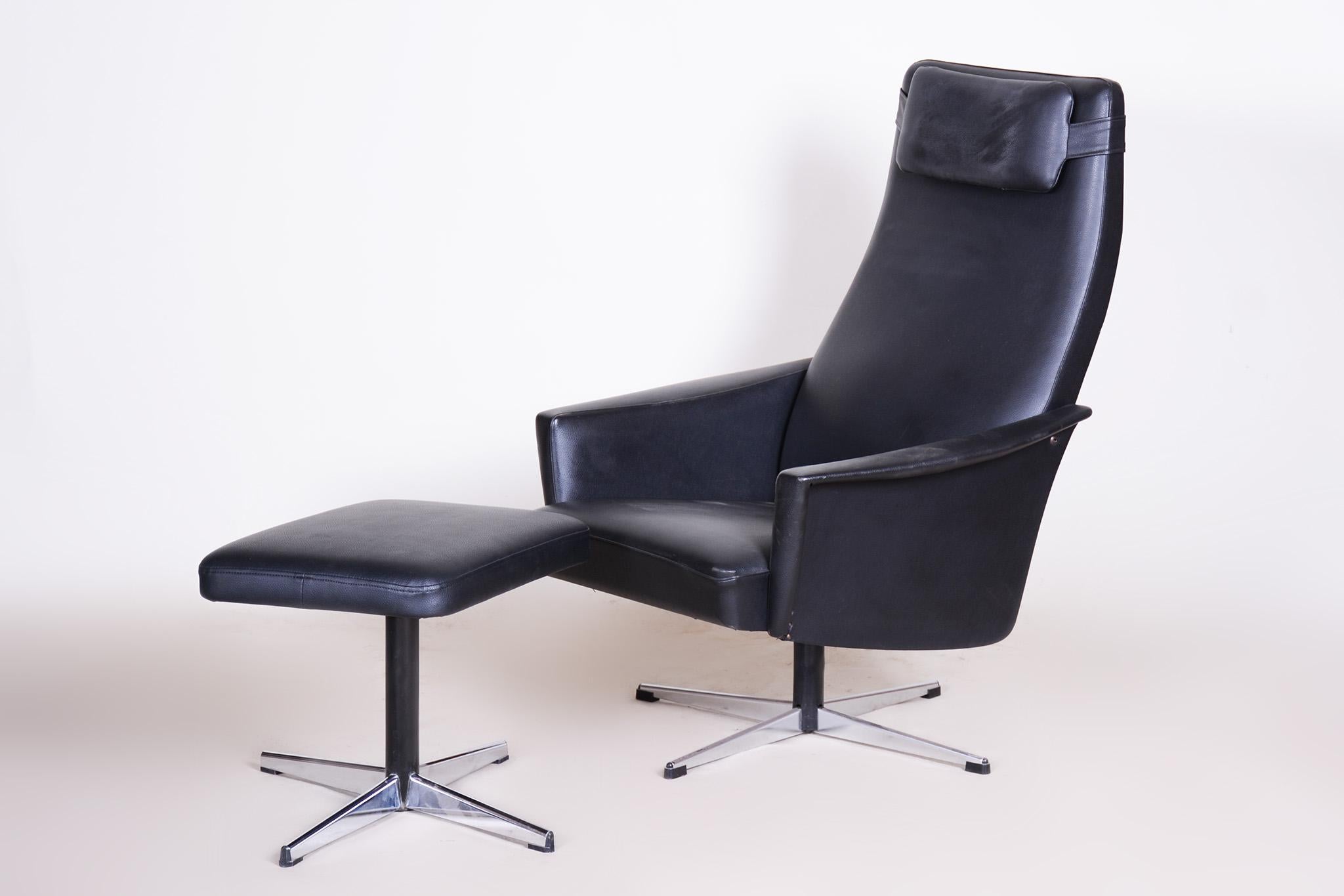 Vegan Leather Bauhaus Swivel Chair with Foot Stool, Made in 1960s Czechia For Sale 1