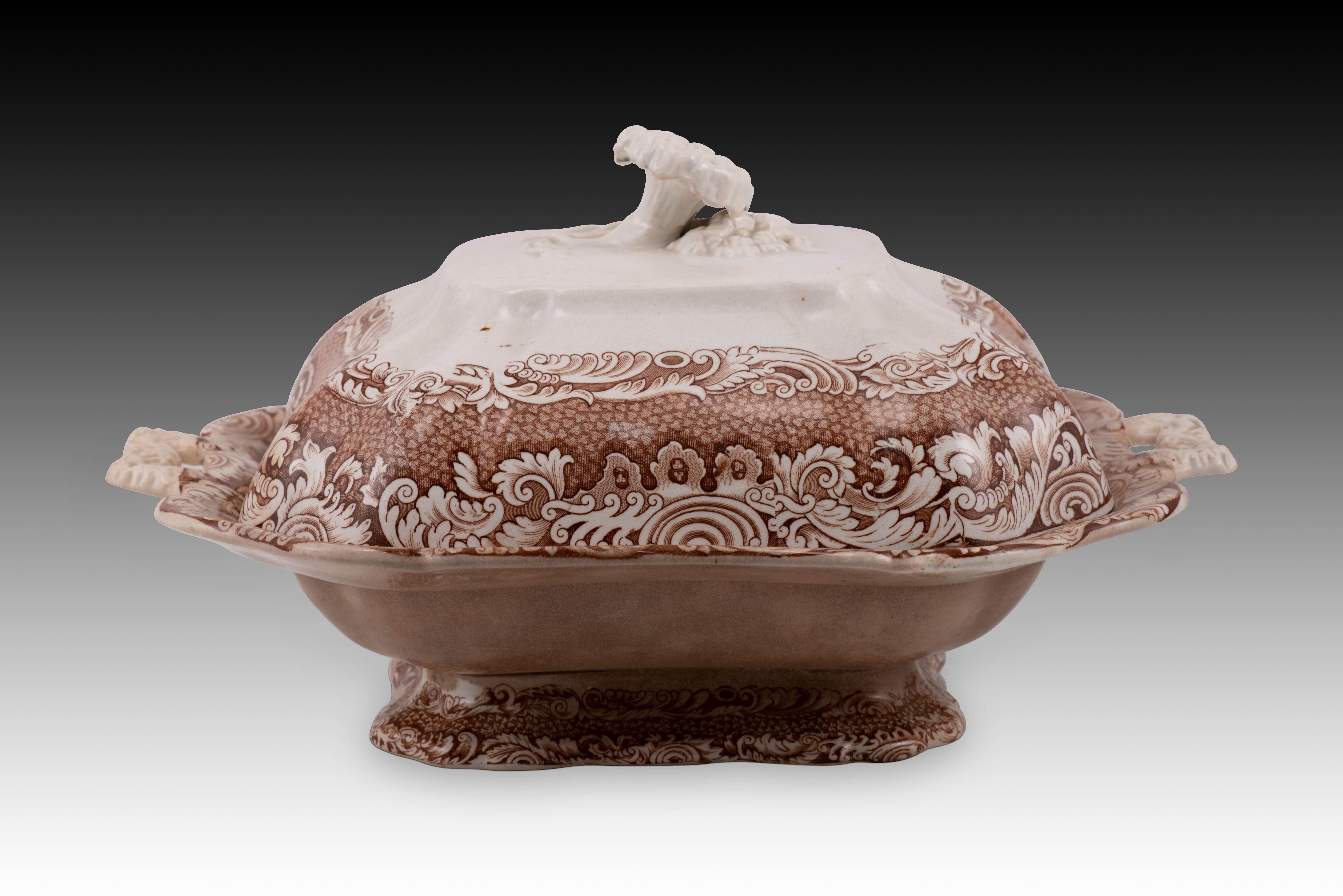 Vegetable bowl with lid, Morro Castle, Havana, Cuba. Sargadelos, 19th cent. For Sale 2