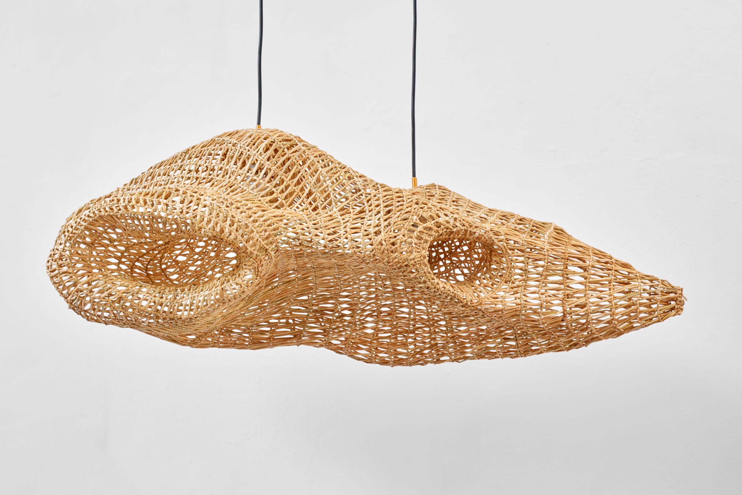 Moderno Lampada a sospensione Cloud N°11 di Estudio Rafael Freyre in tessuto vegetale in vendita