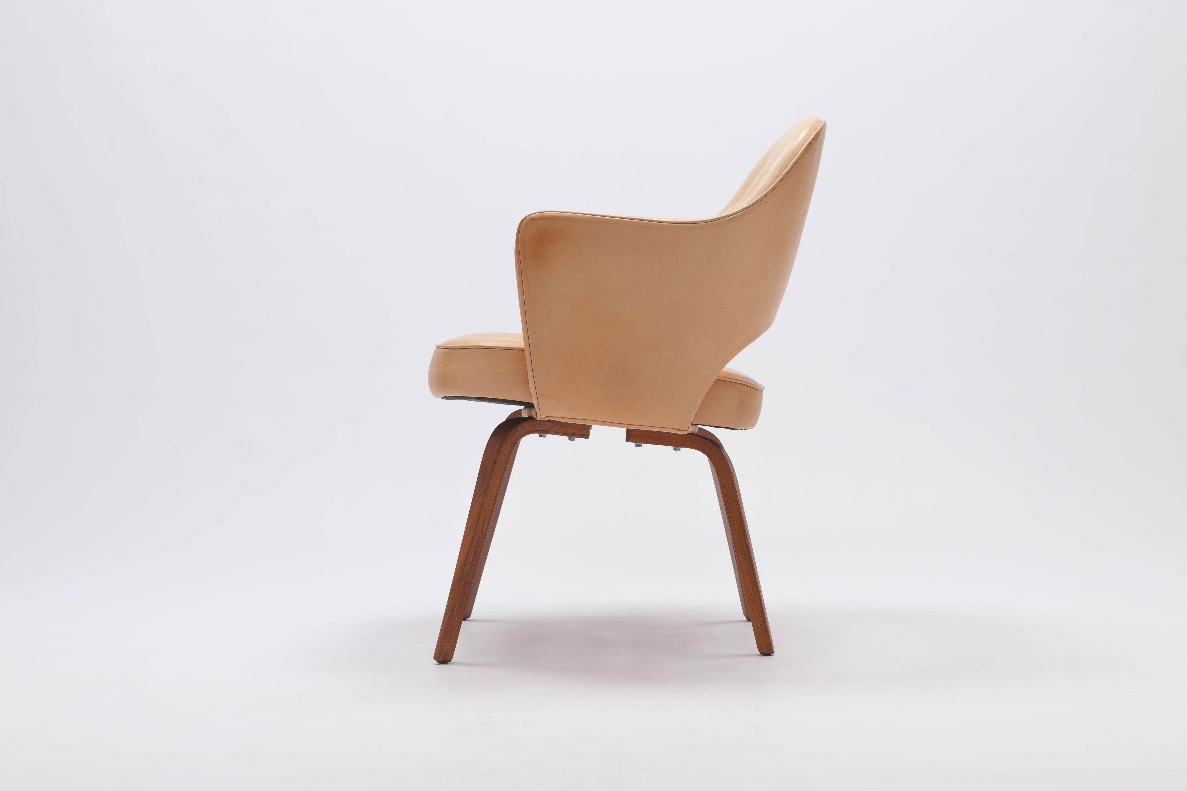 Mid-Century Modern Vintage Leather Eero Saarinen, Knoll Conference Armchair with Wooden Legs
