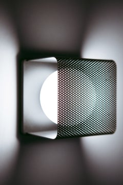 Aplique de Pared Velo, Metal Perforado Moderno, Globo de Cristal