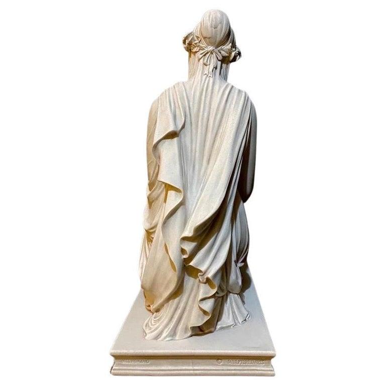 XX secolo Statua di donna velata Scultura a busto, 20° secolo in vendita