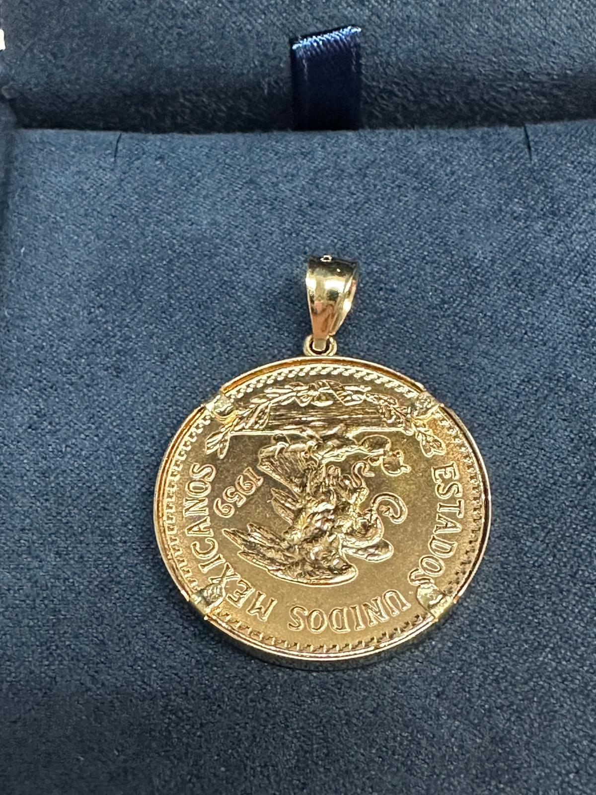 Veinte Pesos Gold Coin Necklace with Polished Bezel 14k Yellow Gold For Sale 1