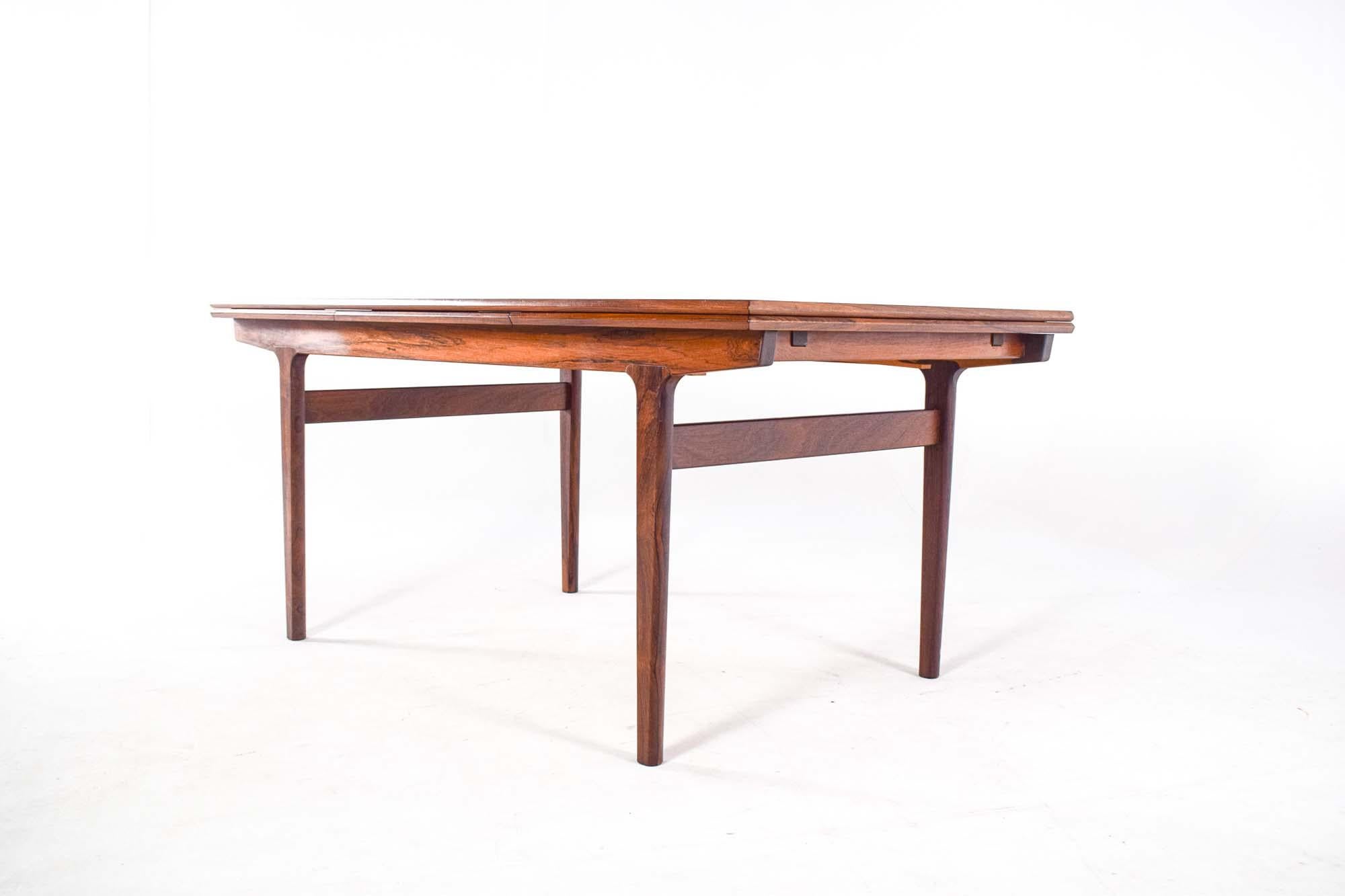 Mid-Century Modern Vejle Stole Mobelfabrik Mid Century Rosewood Extension Dining Table For Sale