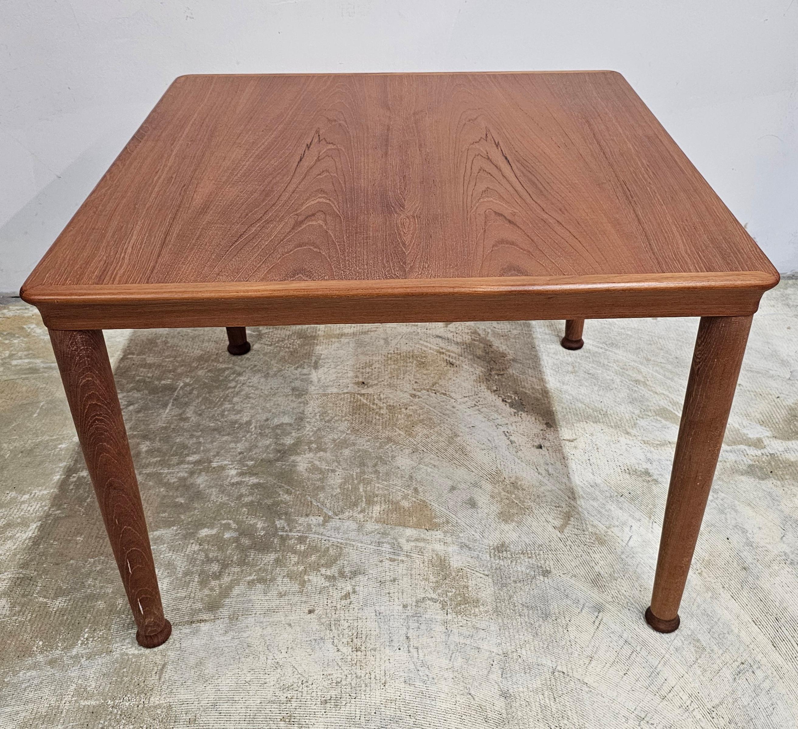 Mid-Century Modern Vejle Stole & Mobelfabrik Scandinavian Modern Solid Teak Square Side Table For Sale