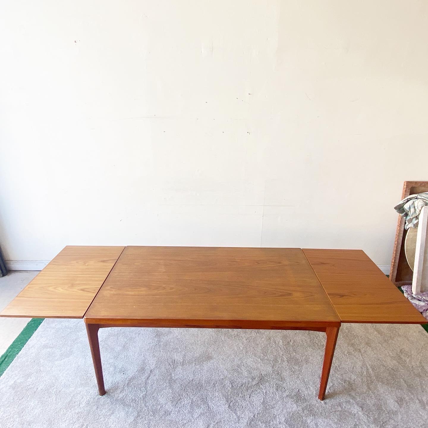 Vejle Stole Scandinavian Modern Teak Extension Dining Table by Henning Kjaernulf In Good Condition For Sale In Delray Beach, FL