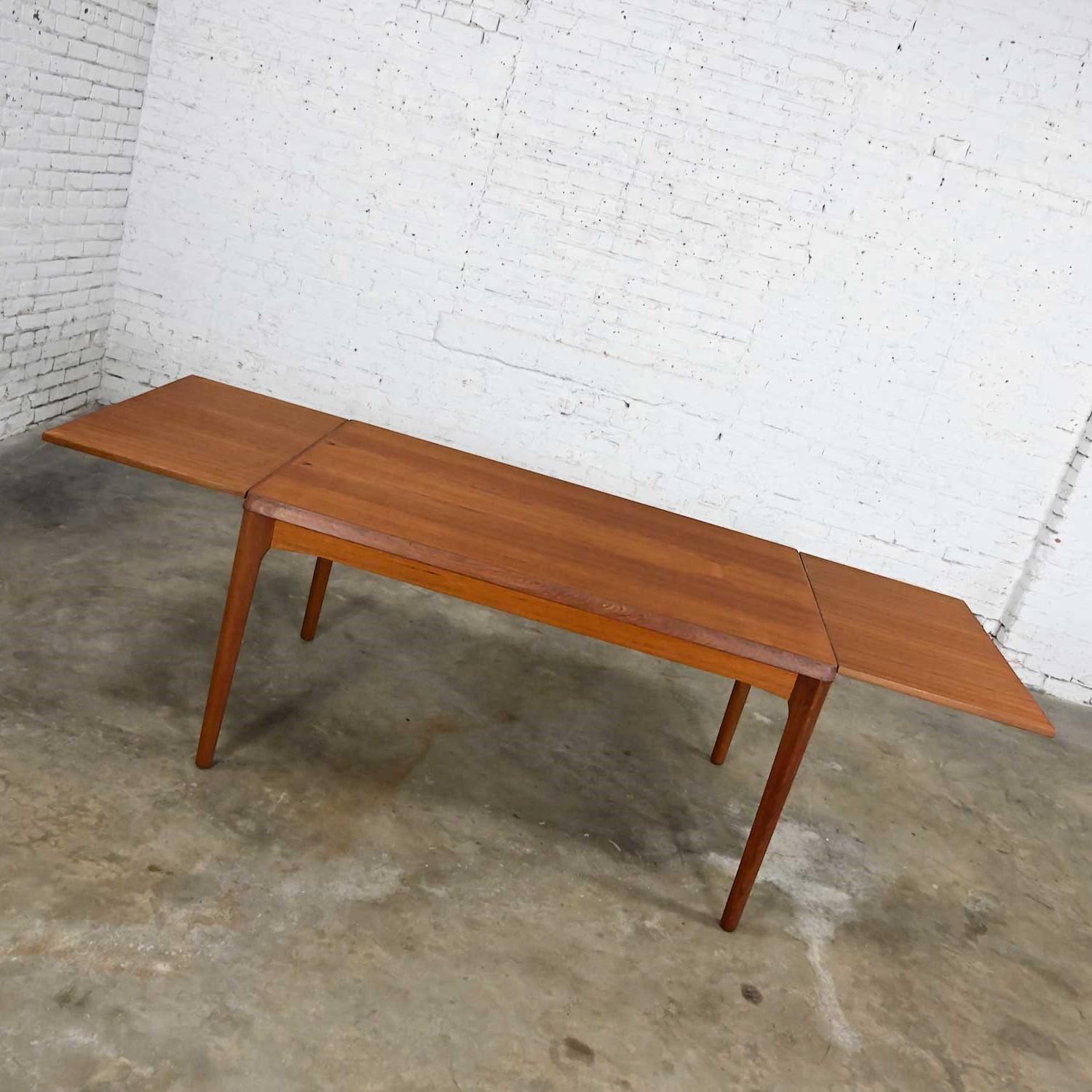 Danish Vejle Stole Scandinavian Modern Teak Extension Dining Table by Henning Kjaernulf For Sale