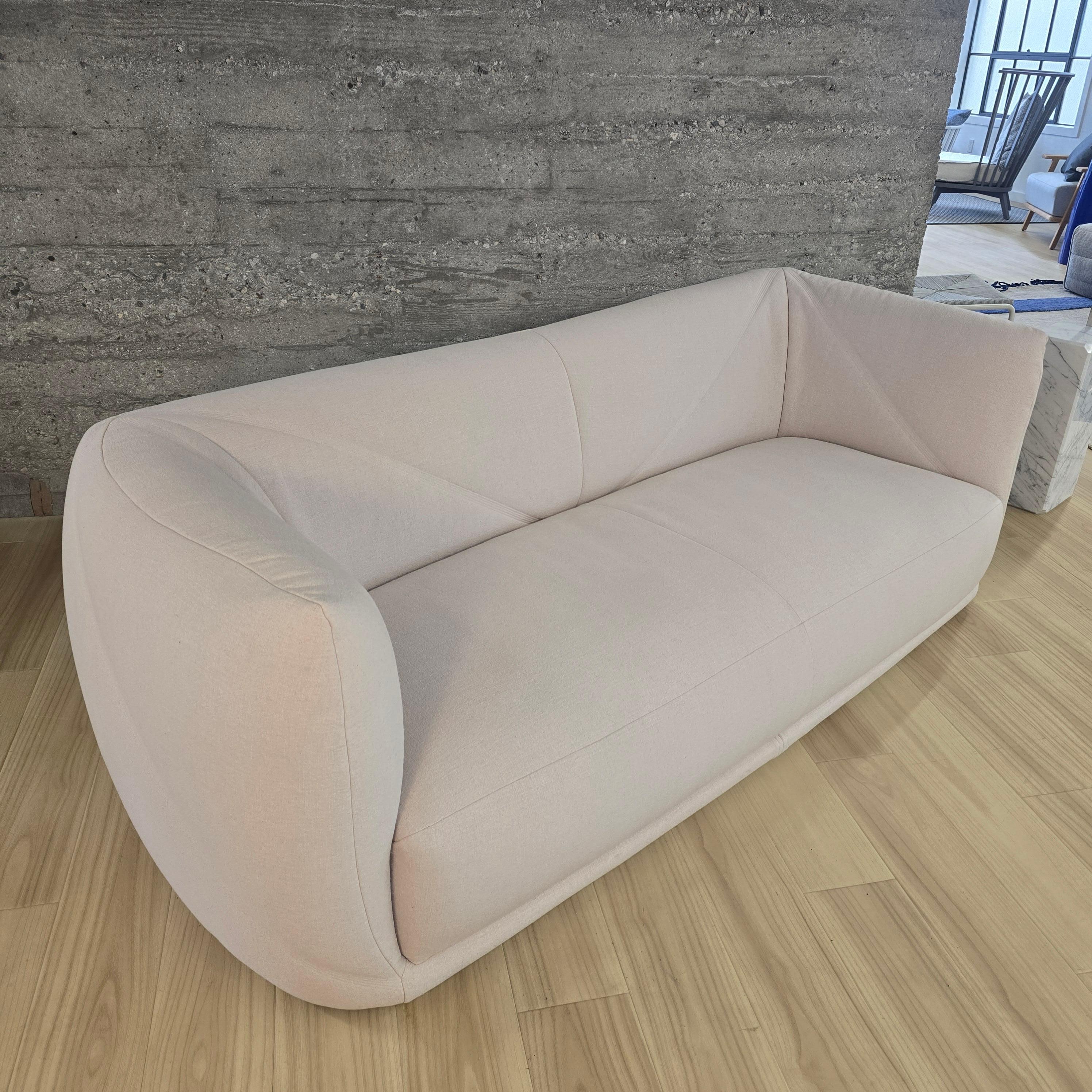 Sofá Vela 220  *Muestra Siglo XXI y contemporáneo en venta