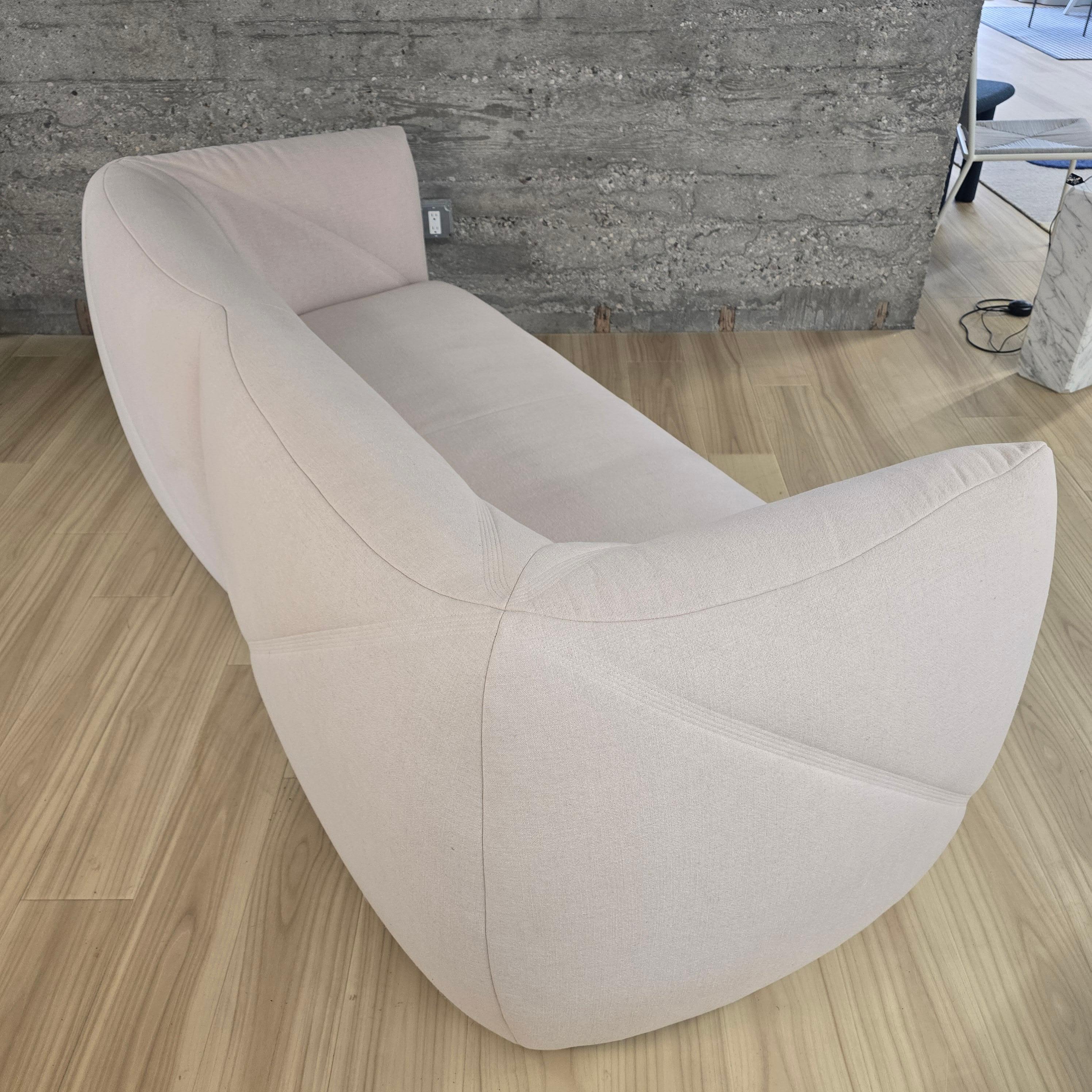 Sofá Vela 220  *Muestra Tapicería en venta