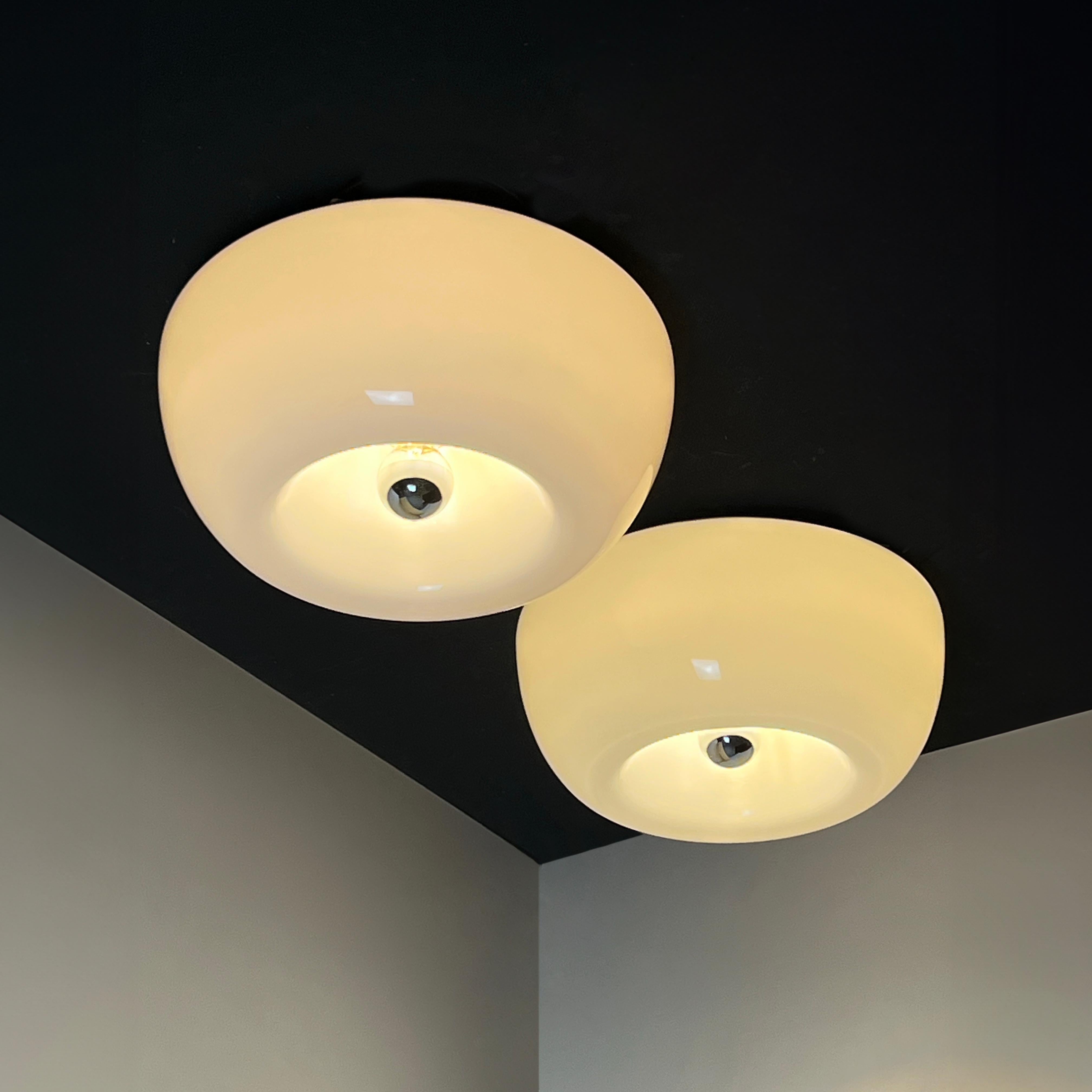 Velella Flush Mount or Wall Lamp by Achille & Pier Giacomo Castiglioni for Flos In Good Condition In Milano, IT