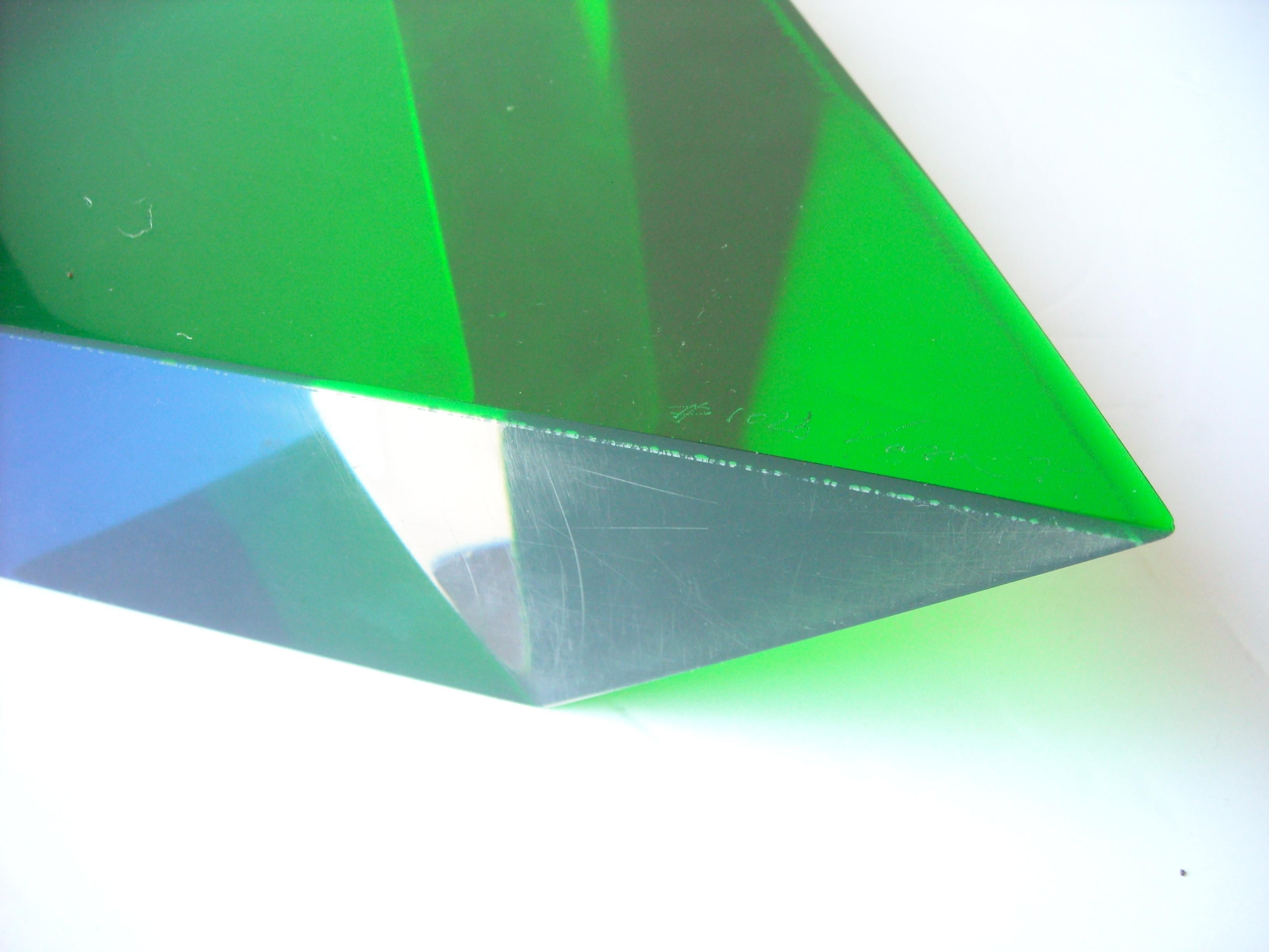 Late 20th Century Velizar Mihich, Vasa Acrylic Decorative Triangle, Sculpture, Signed, Date