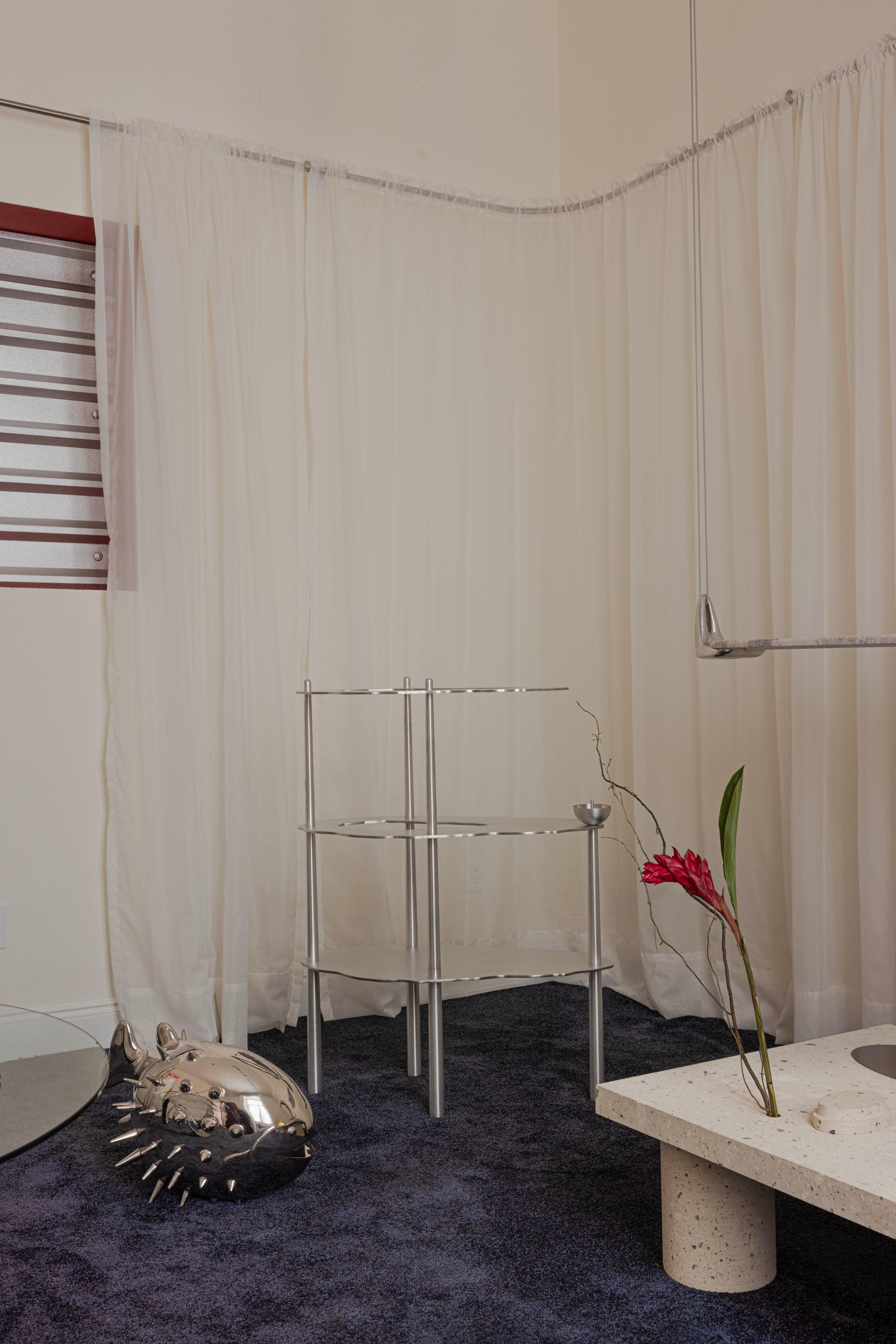 Brossé Rayonnage Velora en vente
