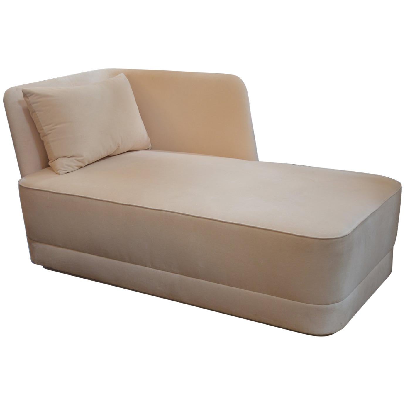 Velvet and Leather Chaise Longue