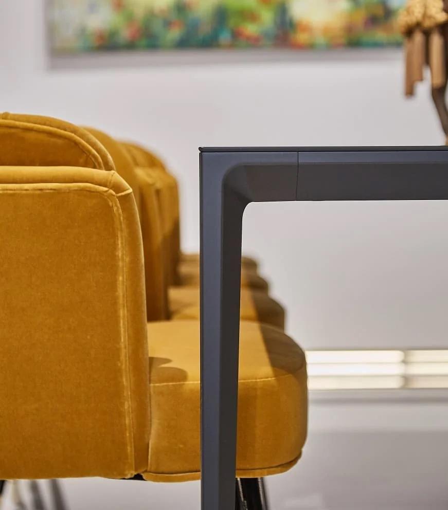 The Anita Mid-Century Modern dining chair is a piece where lush, beauty and delicacy hide the fierceness and unbridled sensuality of one of the 1950s iconic personalities: Anita Ekberg. This Art Deco piece has an exquisite velvet upholstery