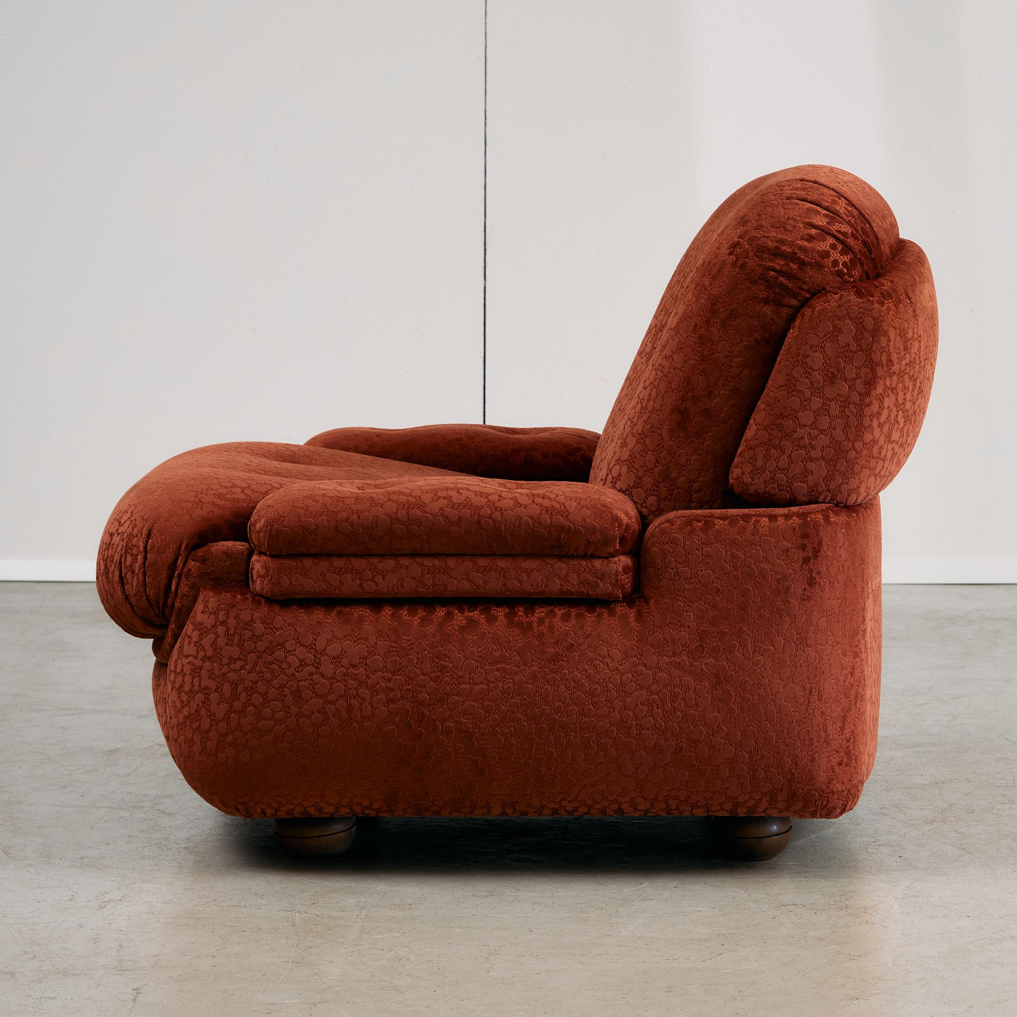 Velvet Armchair with Rounded Wooden Legs, 1970s In Excellent Condition In Budapest, HU