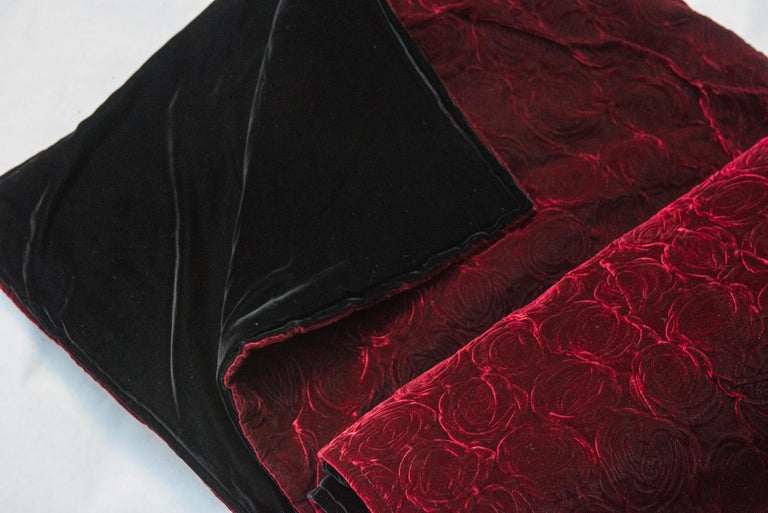 Velvet Swell Blanket with Purple Roses For Sale at 1stDibs purple