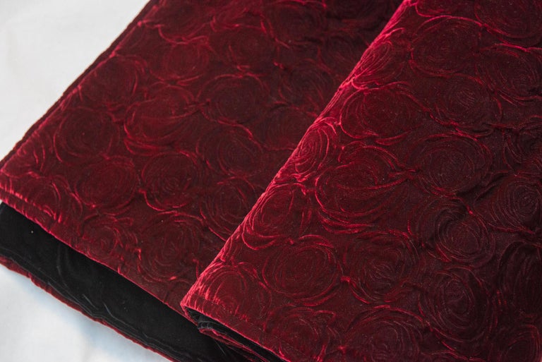 Velvet Swell Blanket with Purple Roses For Sale at 1stDibs purple