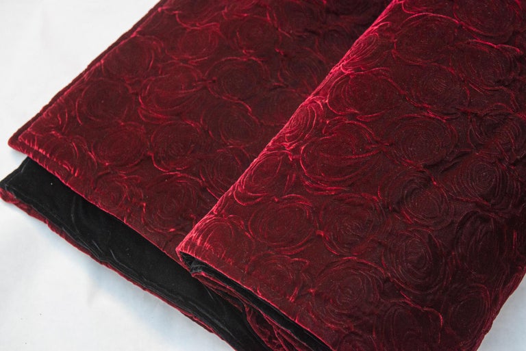 Velvet Swell Blanket with Purple Roses For Sale at 1stDibs purple