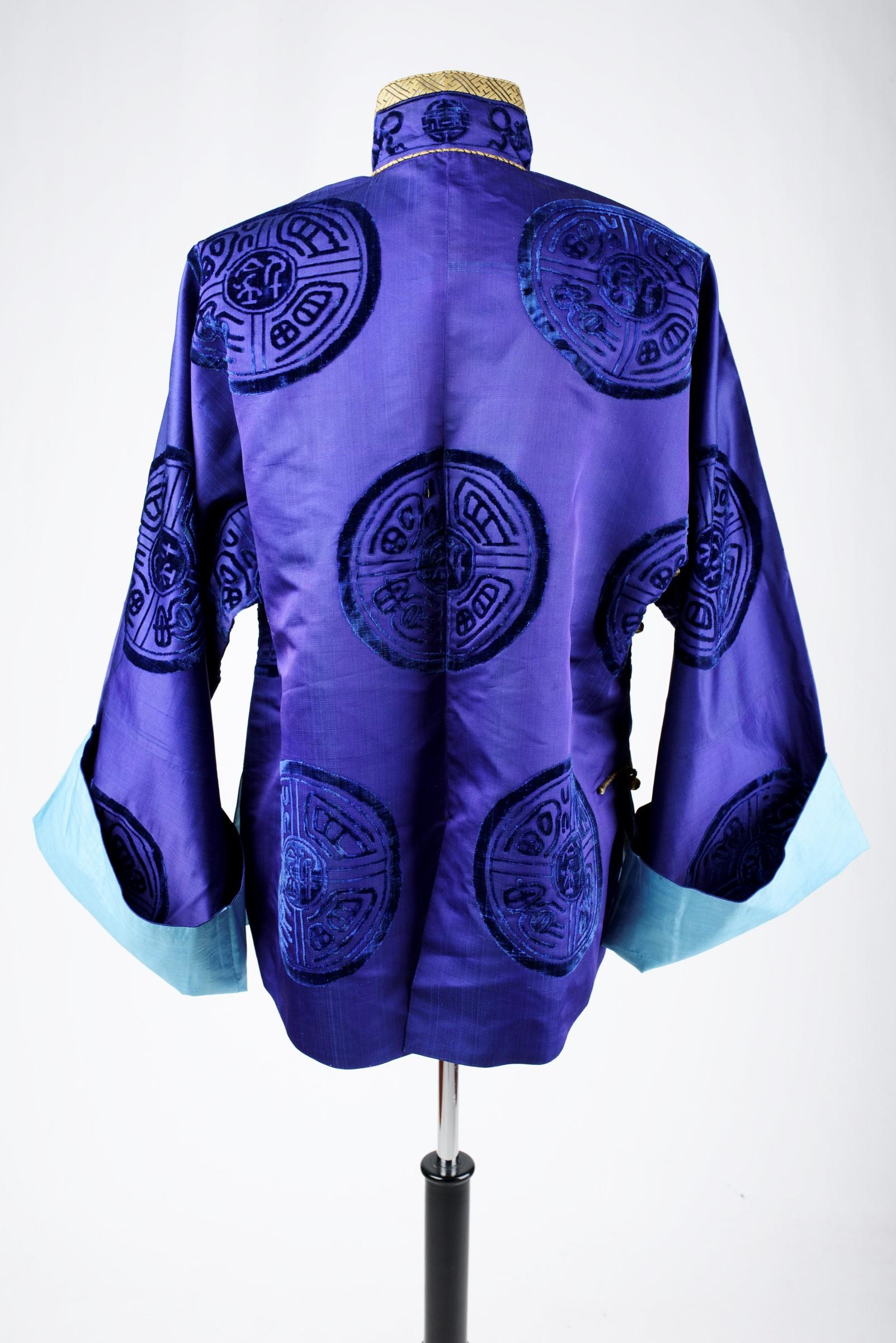 Velvet brocaded satin informal tunic - Soviet Republic of China Circa 1930-1940 2