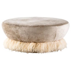 Velluto, acciaio bronzato, ottone e piume di struzzo - Pouf di struzzo
