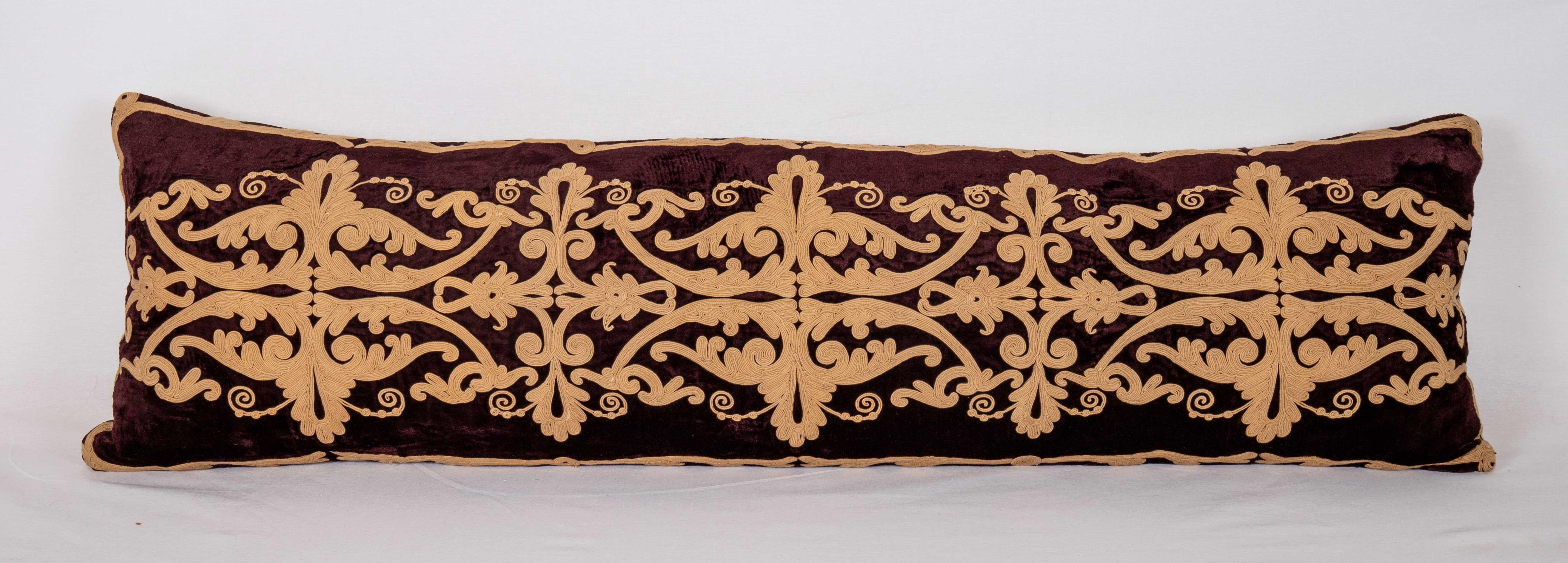 Pillow is made from a couched embroidered on velvet panel. It is probably from France dating back to early 20th C.
It does not come with an insert but a bag made to the size to accommodate insert materials.
Linen in the back.
Zipper closure.

