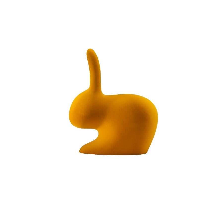 Velvet dark gold rabbit as a door stopper / bookends.

Made in Italy:
Made in Italy furniture means design, quality, style and sophistication.
The typical elegance of Italian design can be found in this piece. No wonder that the world famous