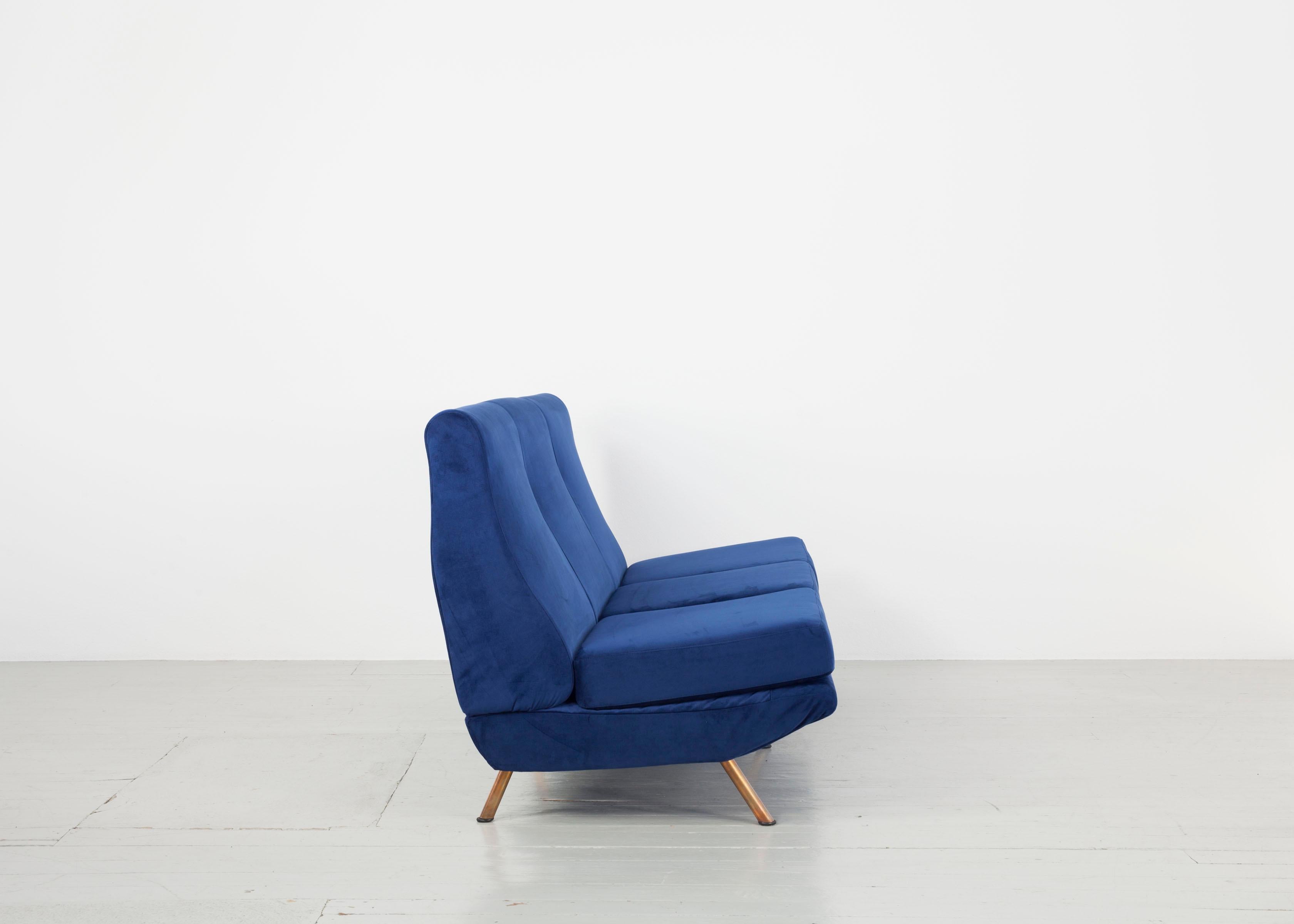 Mid-Century Modern Velvet Deep Blue Three-Seat Sofa Model “Triennale”, Marco Zanuso, Arflex, 1956 For Sale