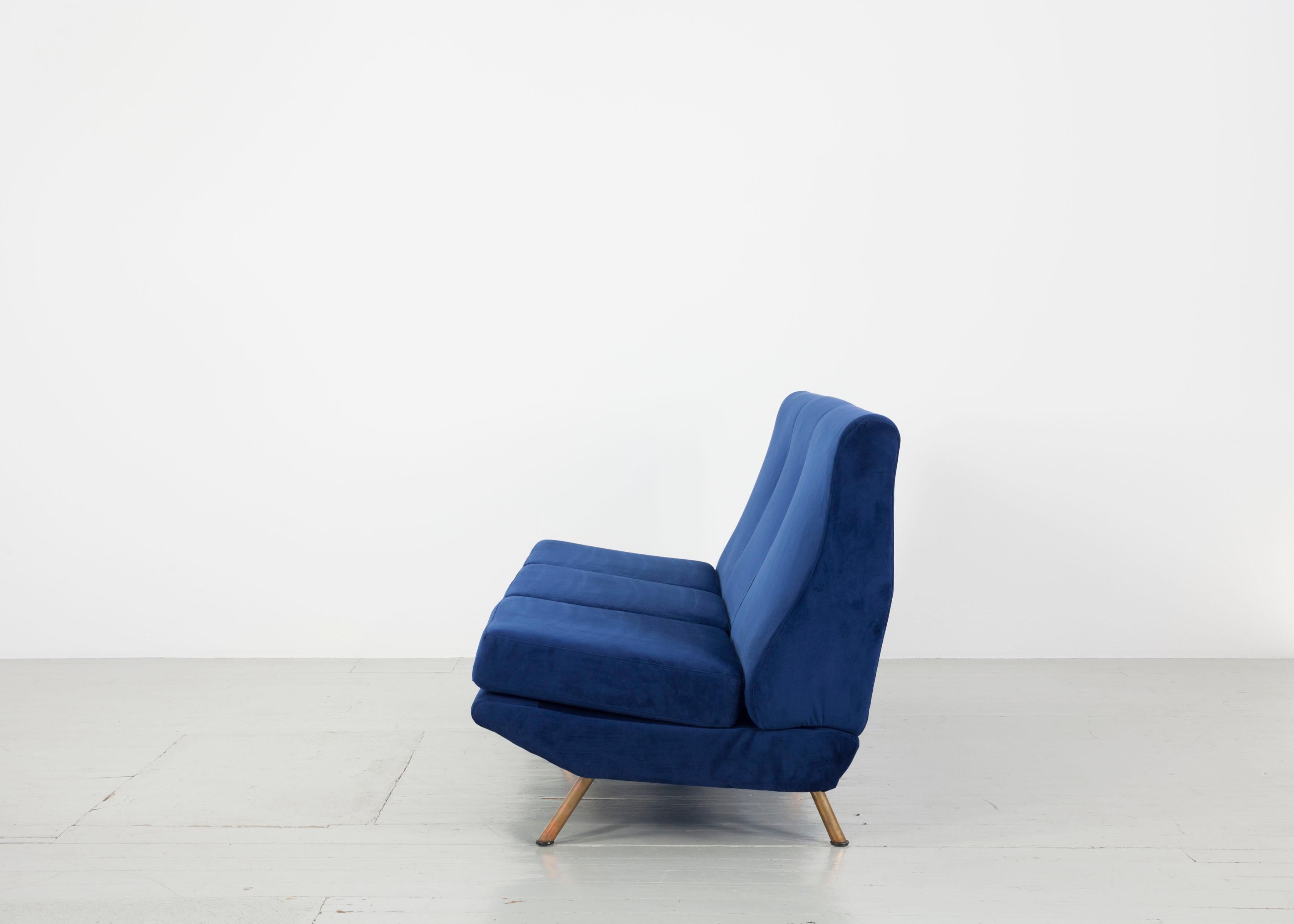 Velvet Deep Blue Three-Seat Sofa Model “Triennale”, Marco Zanuso, Arflex, 1956 For Sale 1
