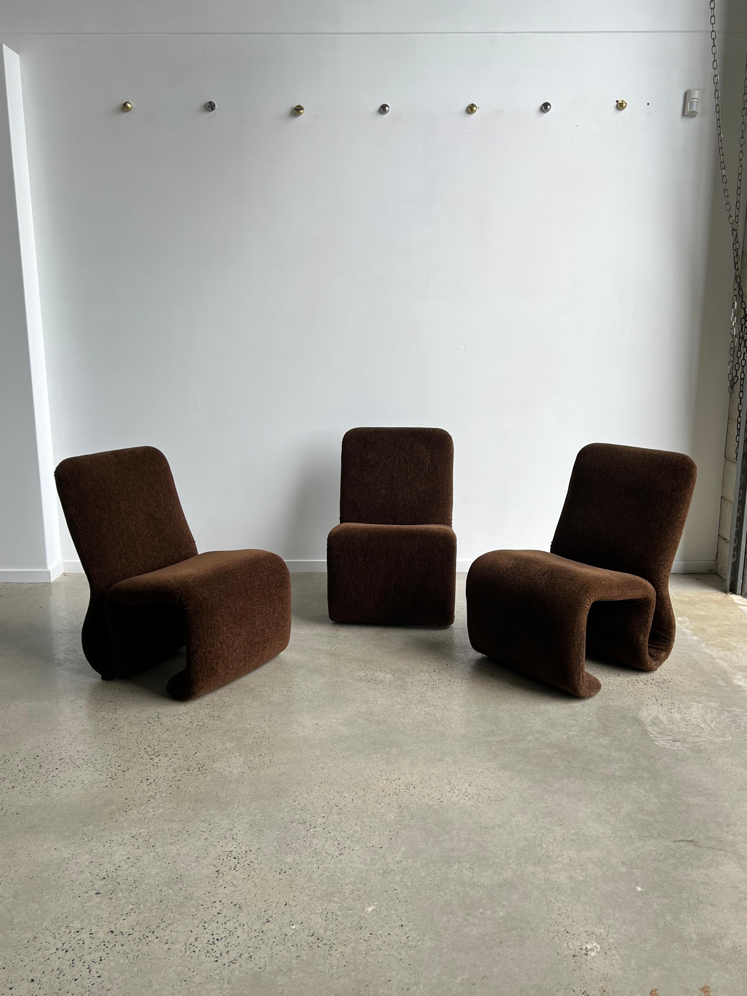 Set of three beautiful Vintage 'Etcetera' space age easy chair by Jan Ekselius, 1970s in brown velvet 
good condition.
Designed by Jan Ekselius in 1970, the Etcetera Chair is often chosen to represent the distinctive design of the 70s. With its