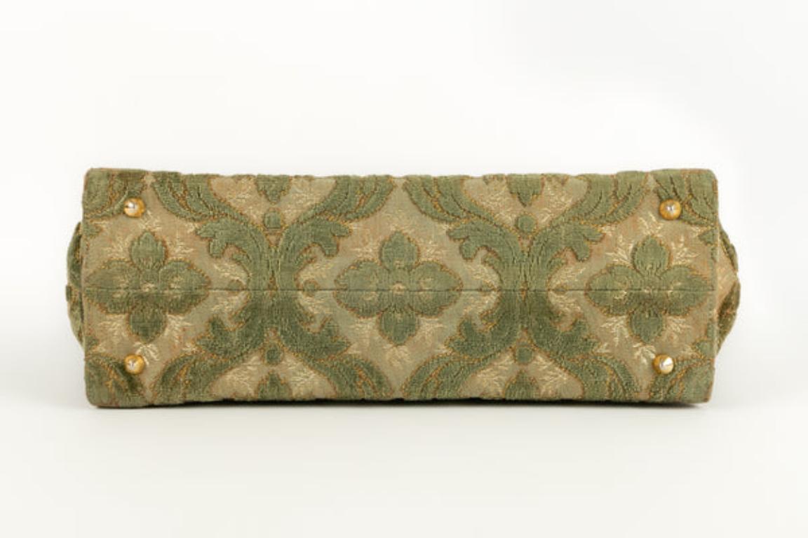 Velvet Handbag in Shades of Green For Sale 1
