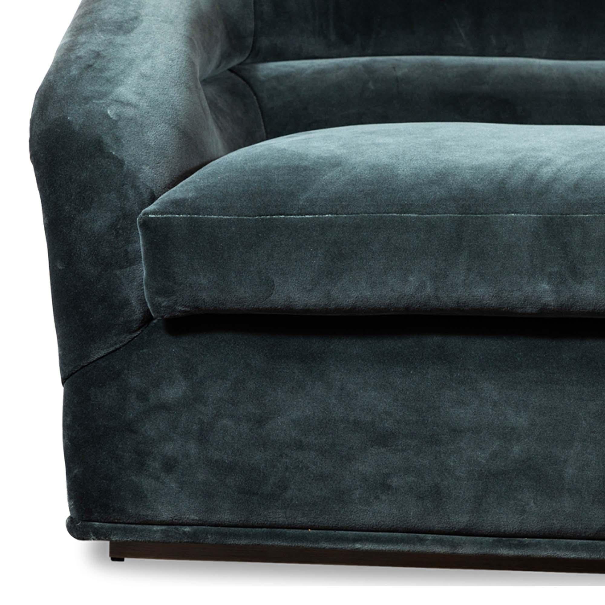 Contemporary Velvet Huxley Sofa by Lawson-Fenning For Sale