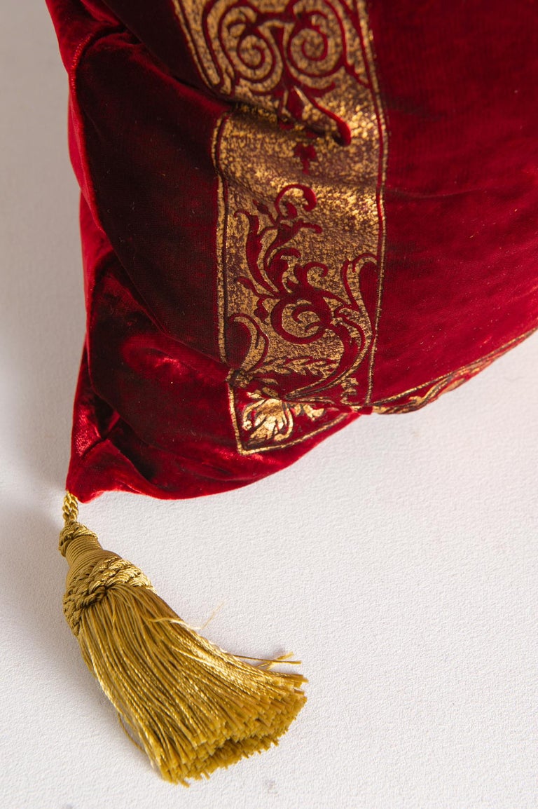Velvet Pillow or Cushion For Sale at 1stDibs