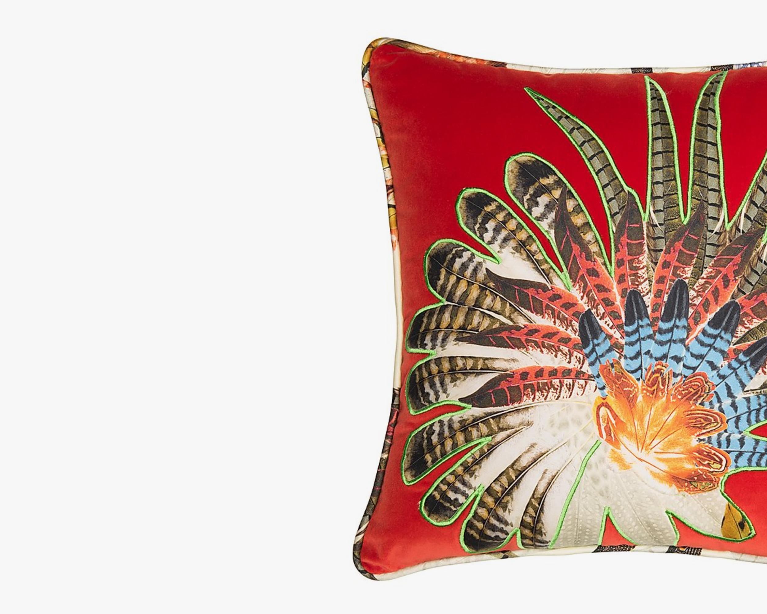 Velvet Pillow with Casamance Applique Detail (Türkisch) im Angebot