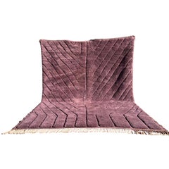 VELVET PLUME Berber Wool Rug Modern Handwoven Minimalist Contemporary Design