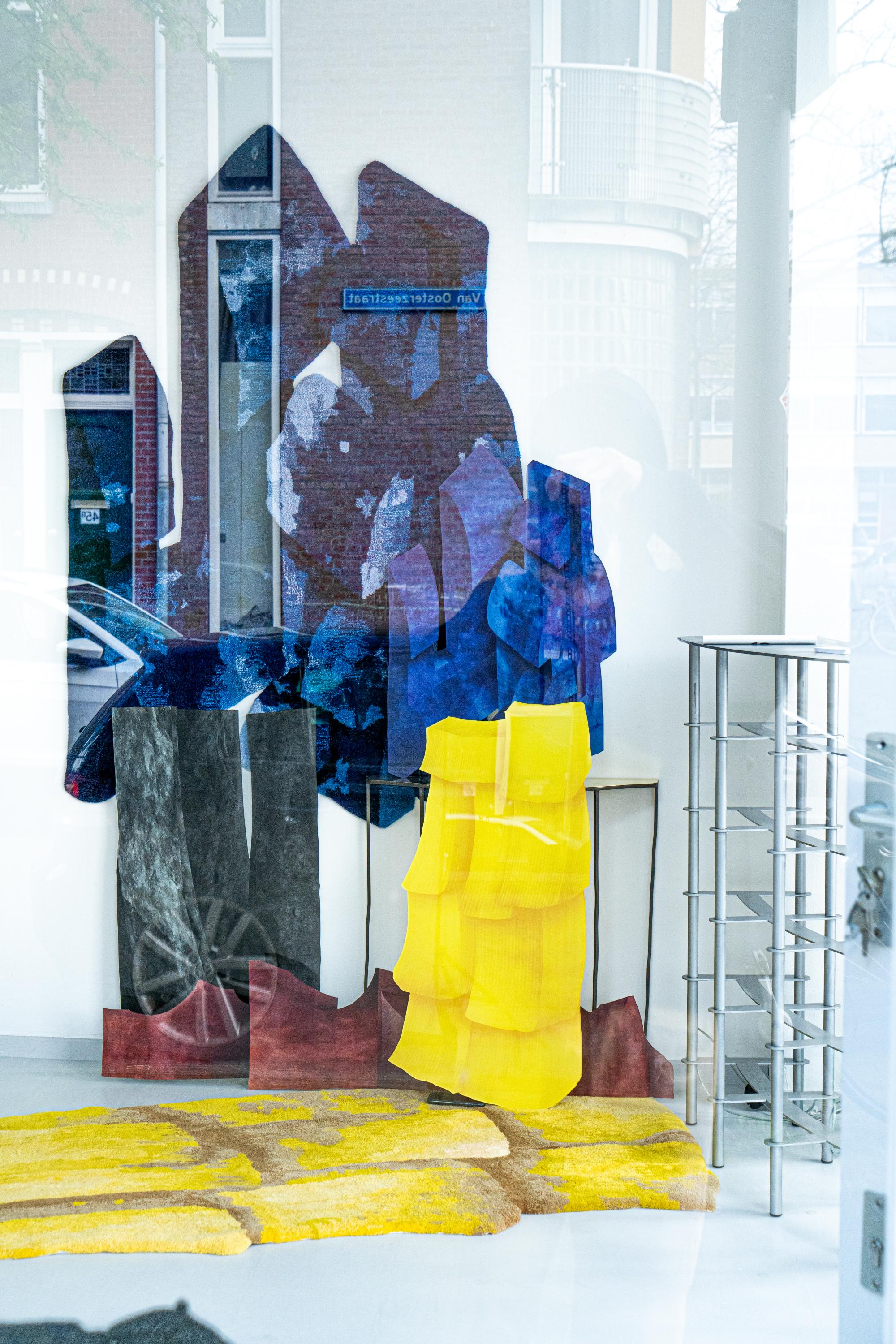 Sculpture murale au fusain de Velvet Realities  Sven Jansse en vente 2