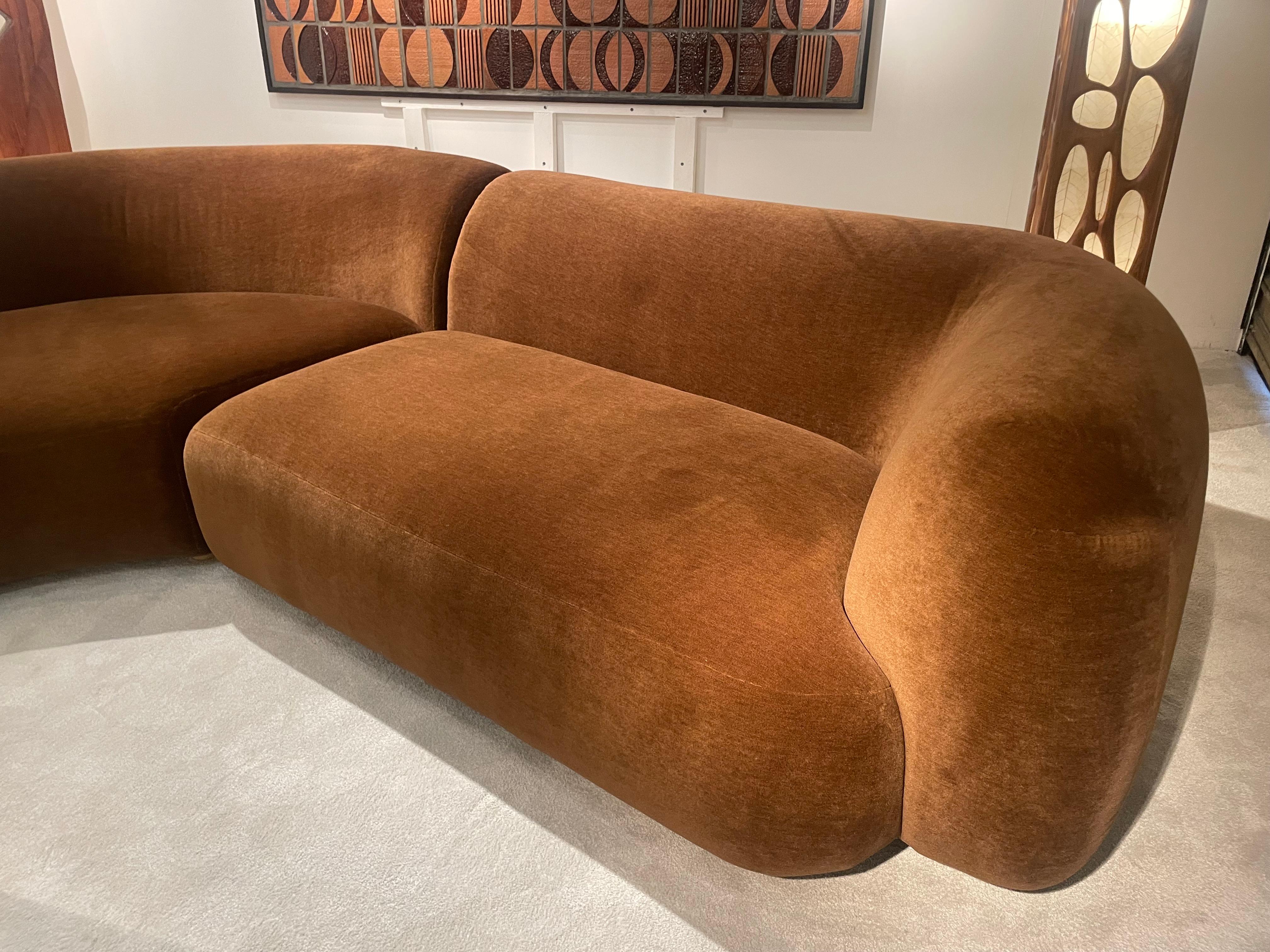 Velvet Sofa 1970 In Good Condition In Saint-Ouen, FR