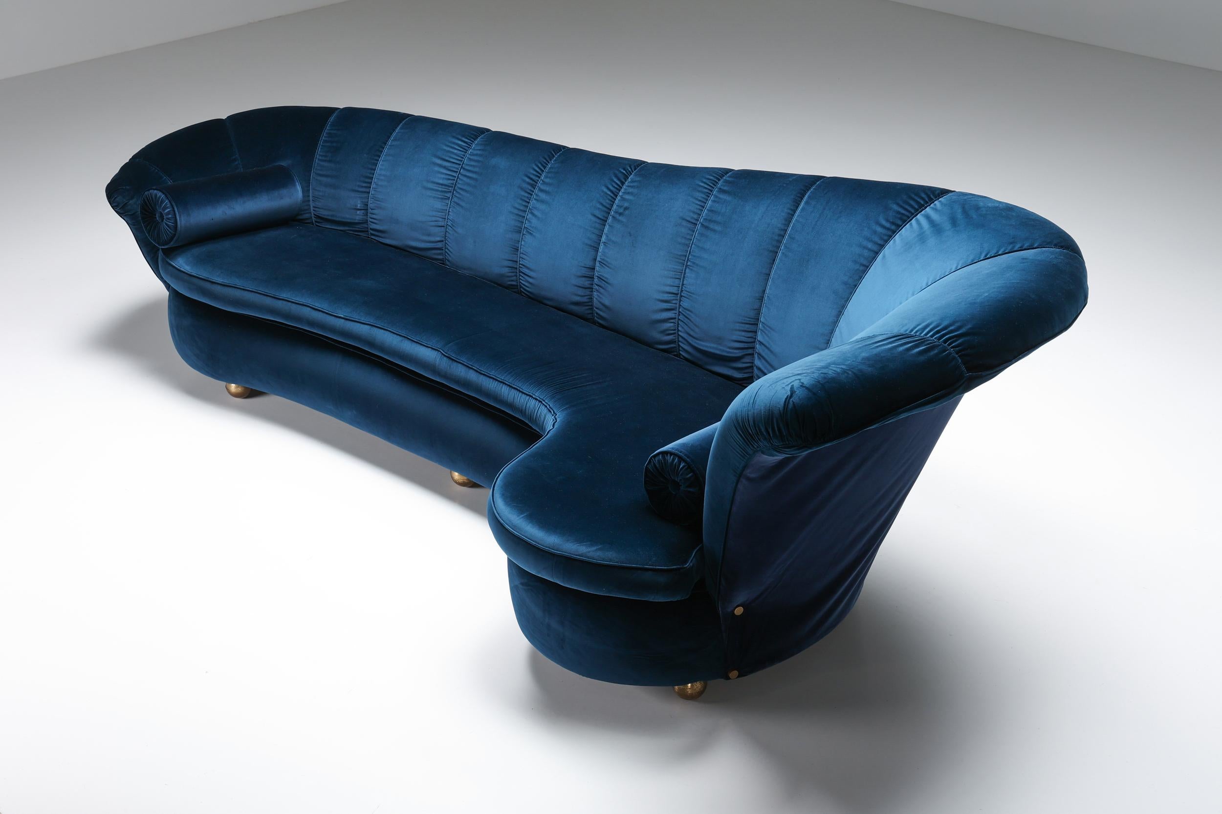 20th Century Velvet Sofa Attributed to Marzio Cecchi, Italian Design, Glam Canape, 1970's For Sale