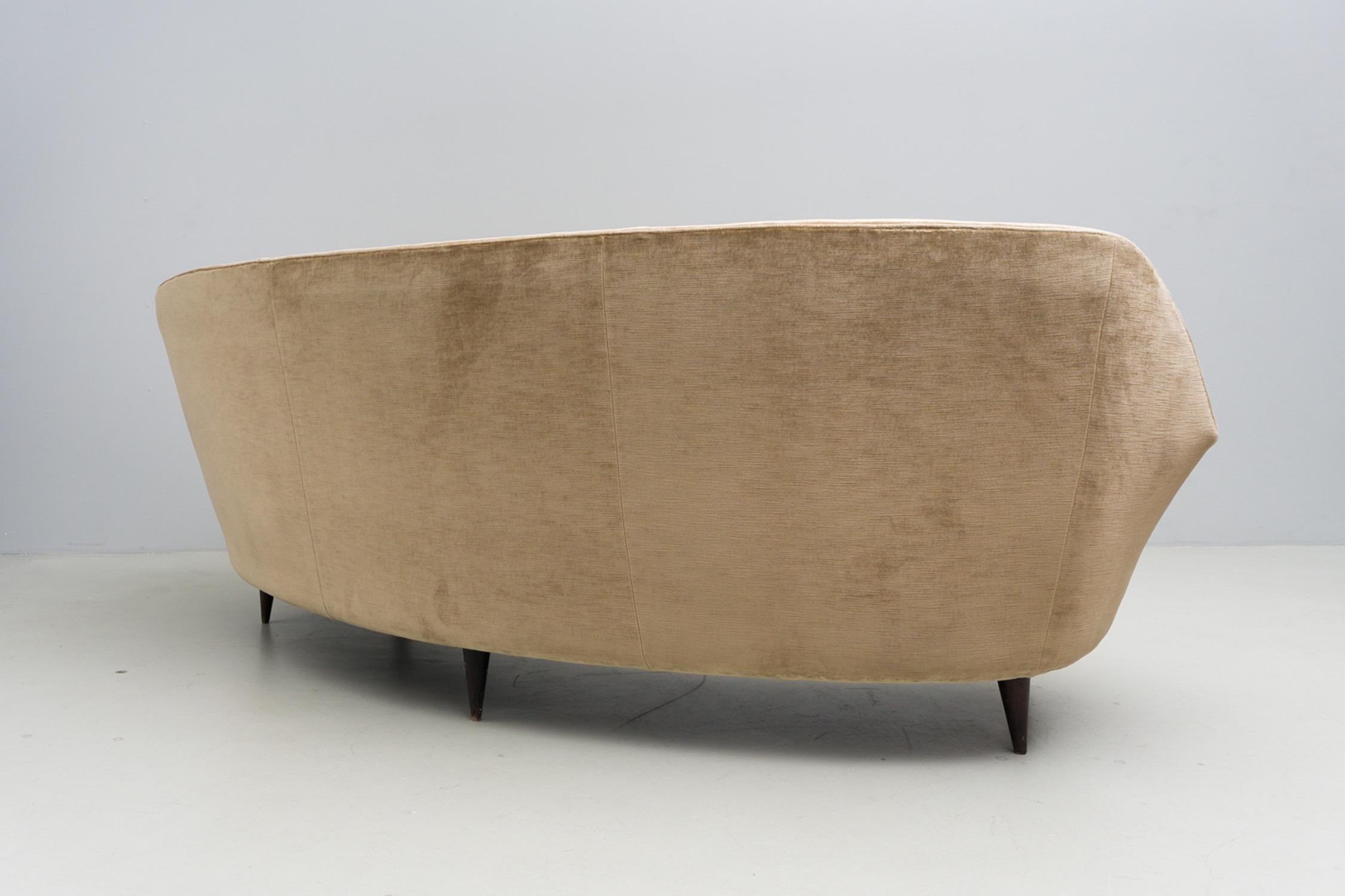 Velvet Sofa, Ico Parisi, 1951 In Good Condition In Berlin, DE