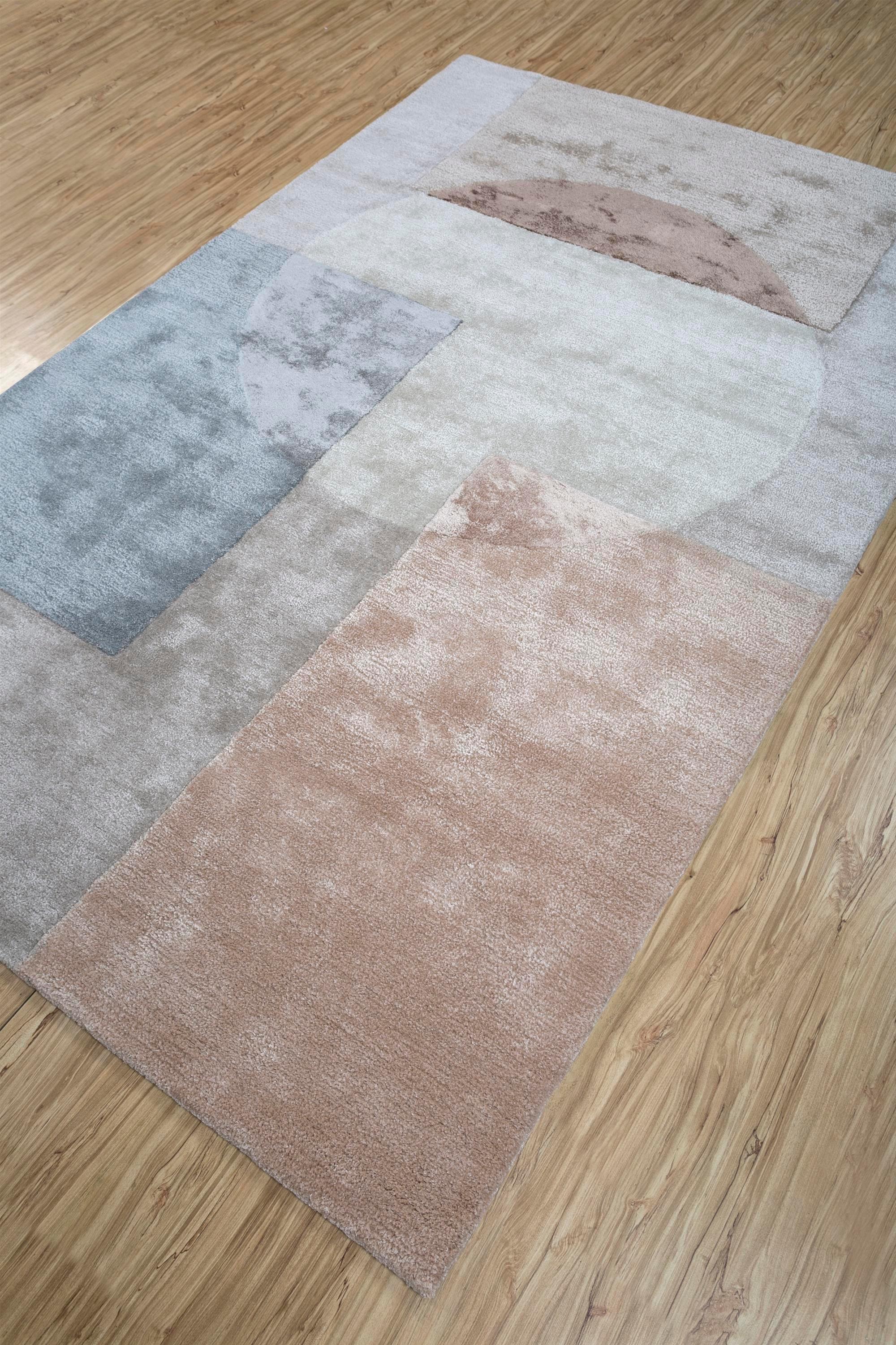 Handgetufteter Teppich aus Samt Verve in Elfenbein, Rosa und Rosa, 180x270 cm (Moderne) im Angebot