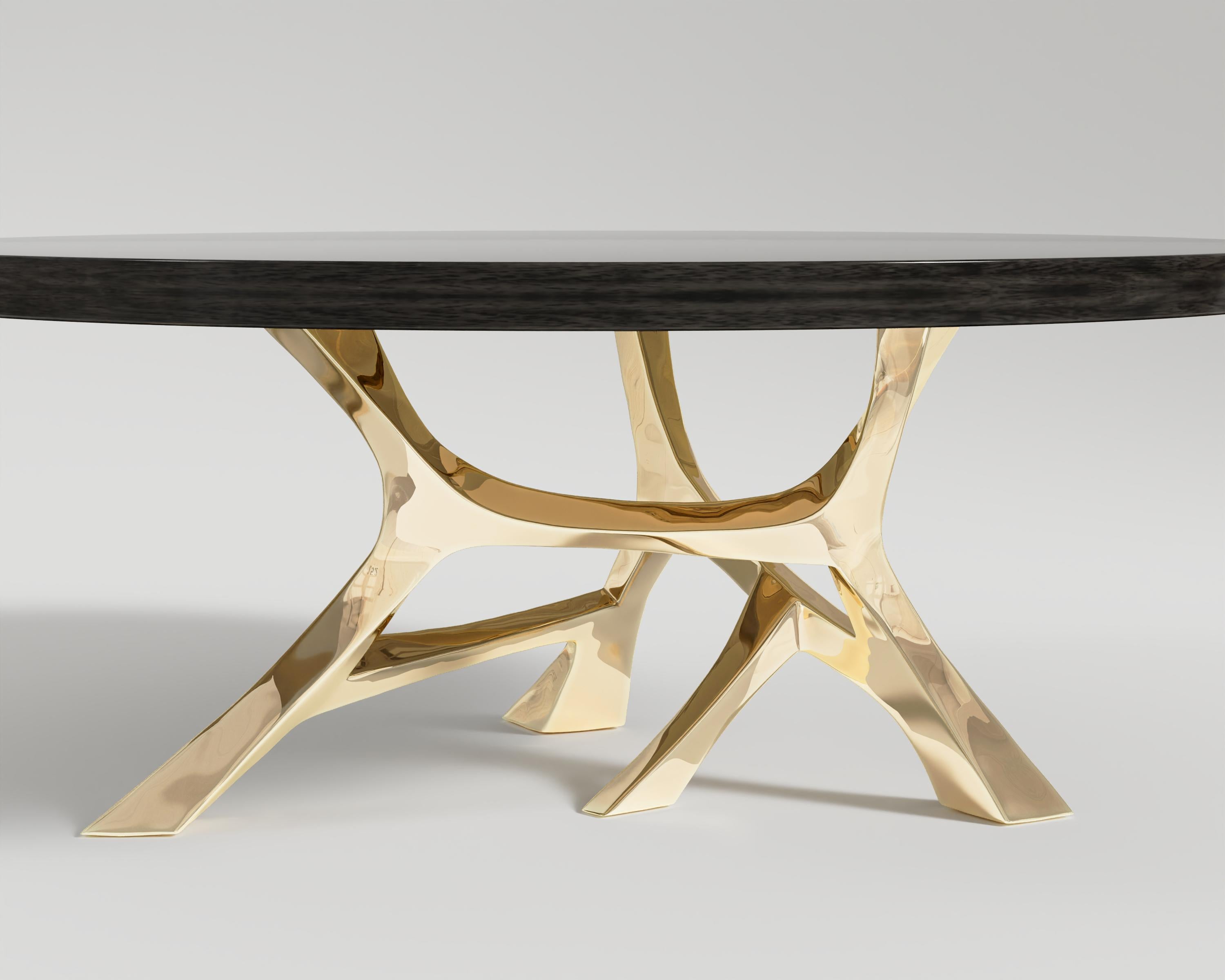 Vena Round Dining Table Polished Bronze and Black Lacquer Tabletop by Palena In New Condition For Sale In Istanbul, TR