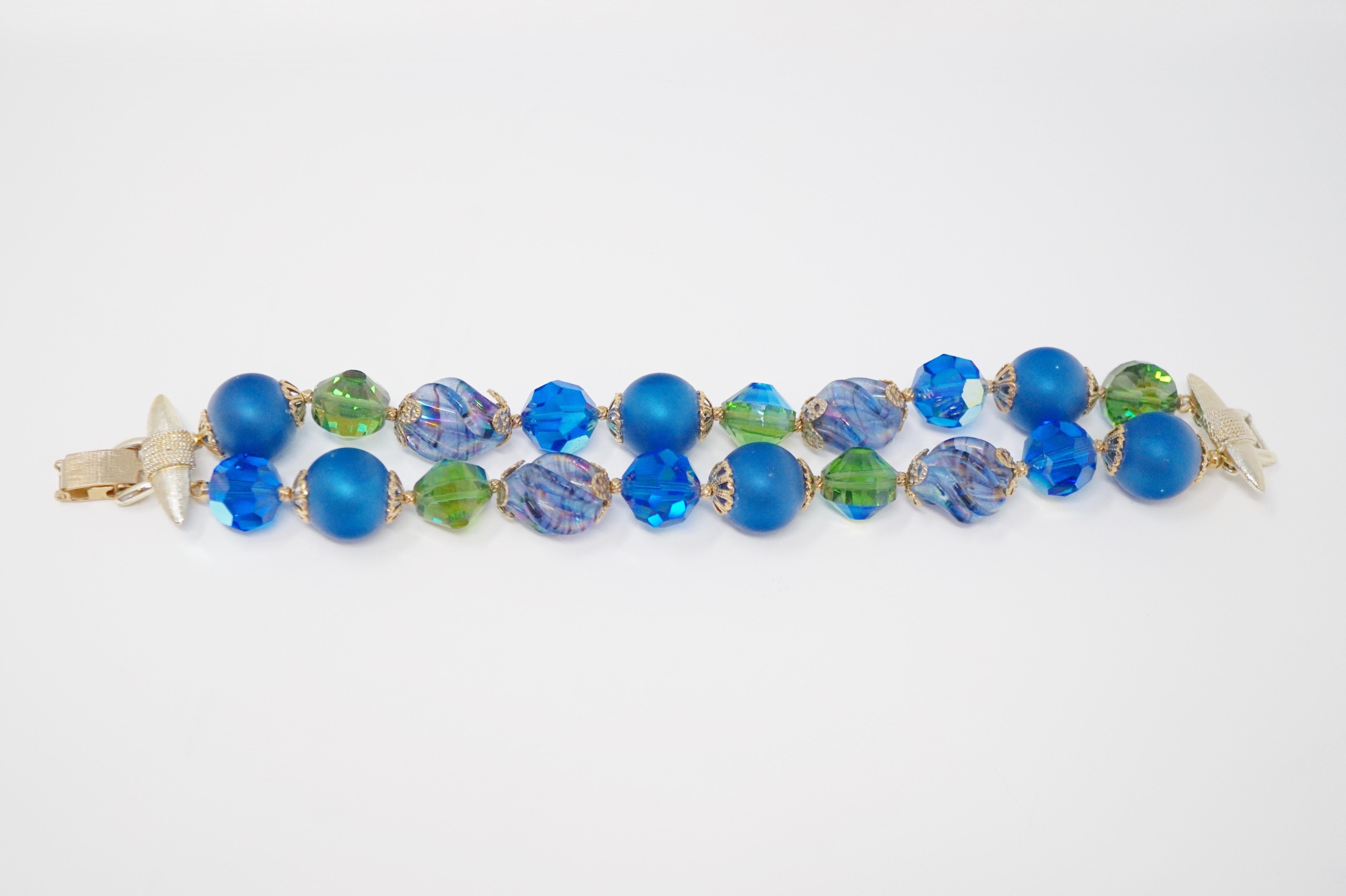 auroral beads