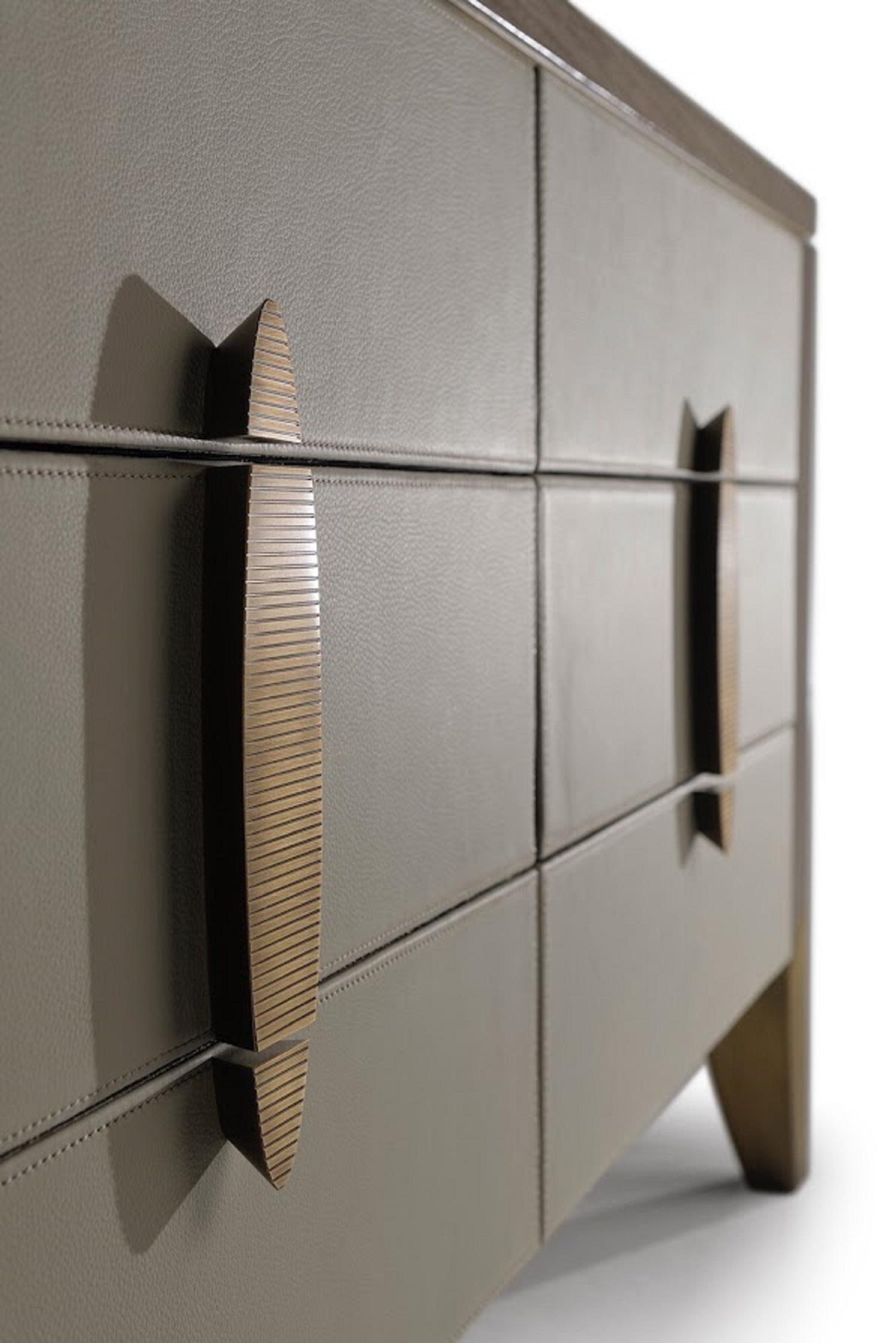Vendome Chest Of Drawers In New Condition For Sale In Munich, Bavaria