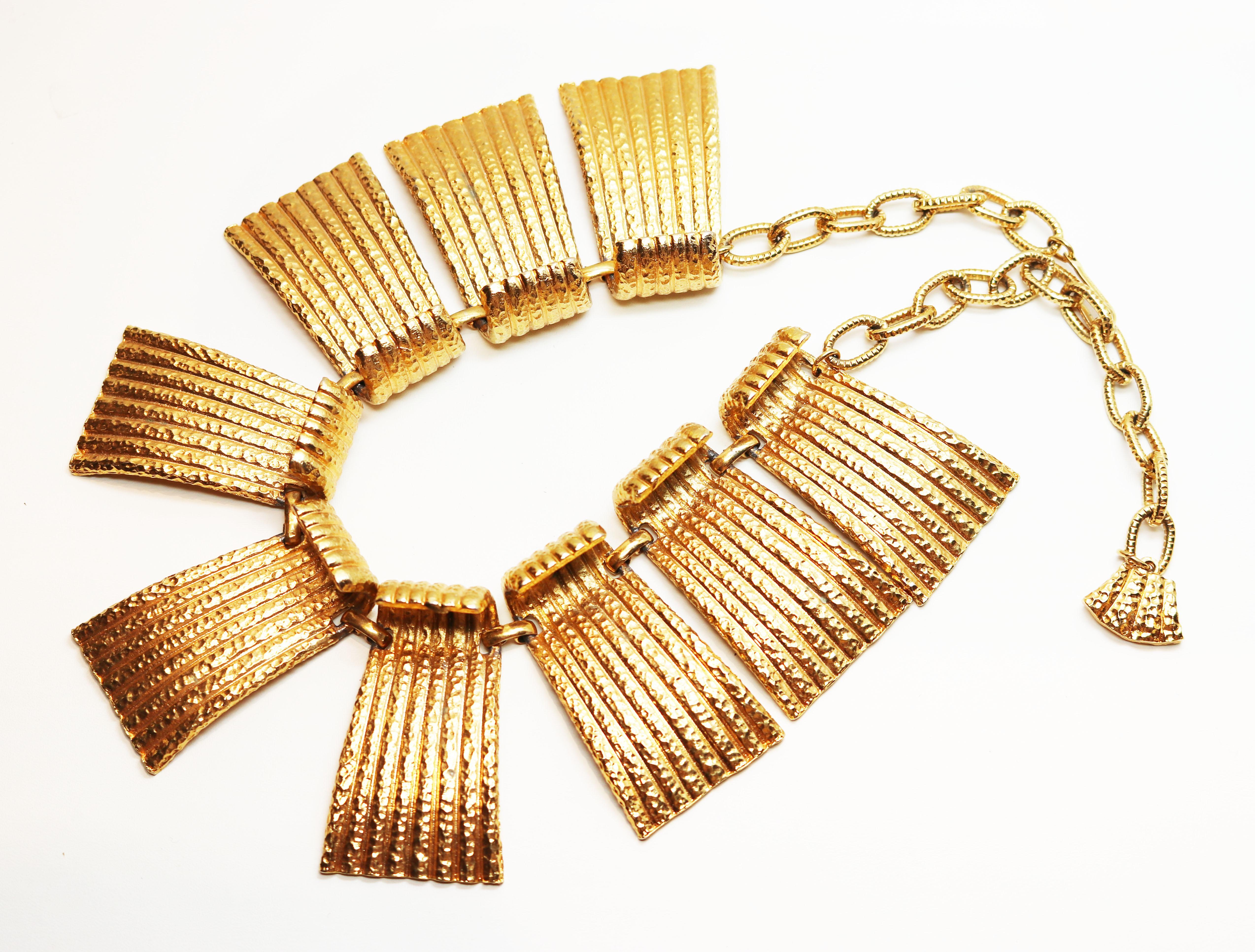 Women's or Men's Vendome Egyptian Revival Hammered Gold Runway Statement Necklace For Sale