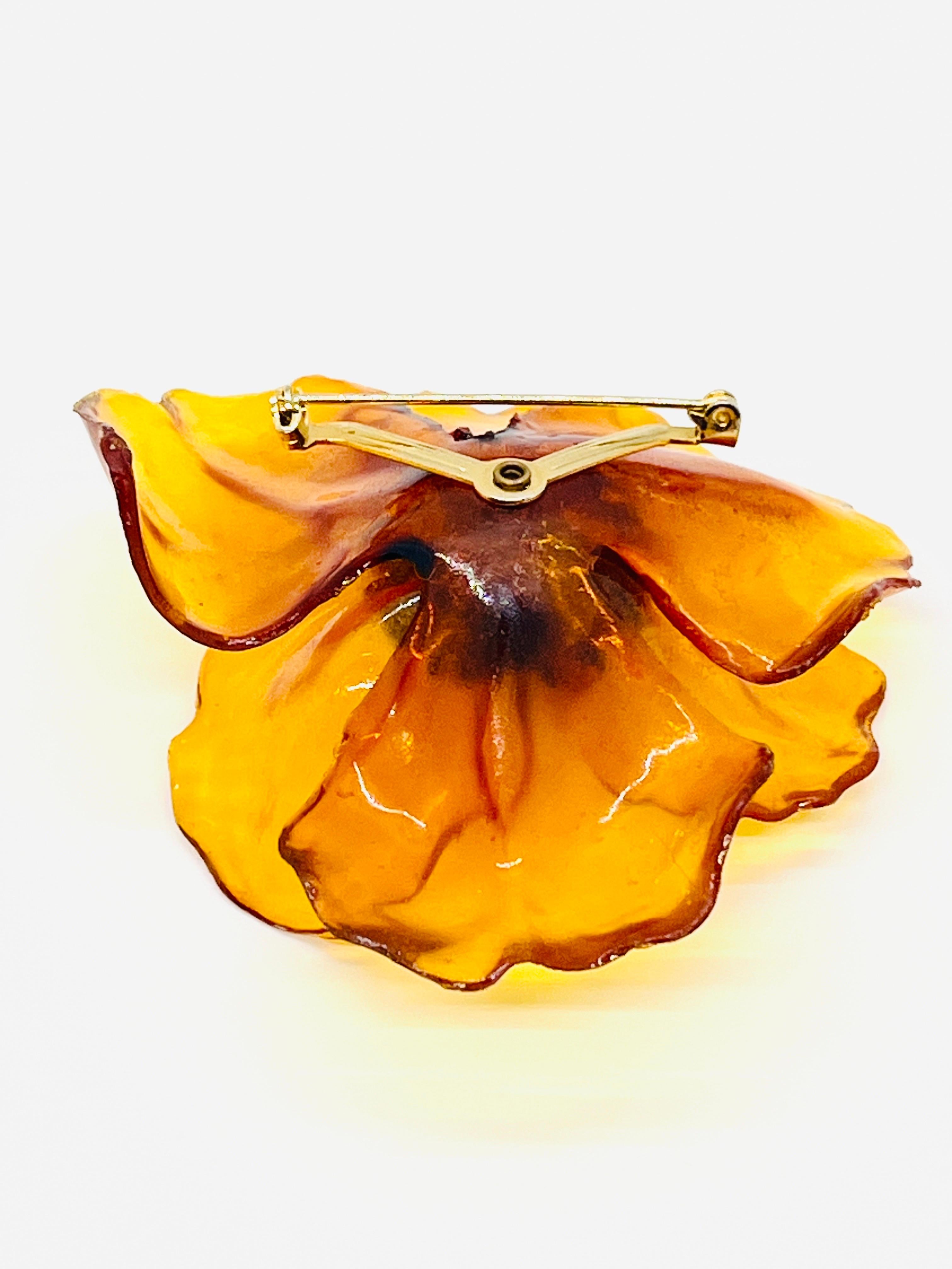 Women's Vendome Honey Lucite Flower Brooch