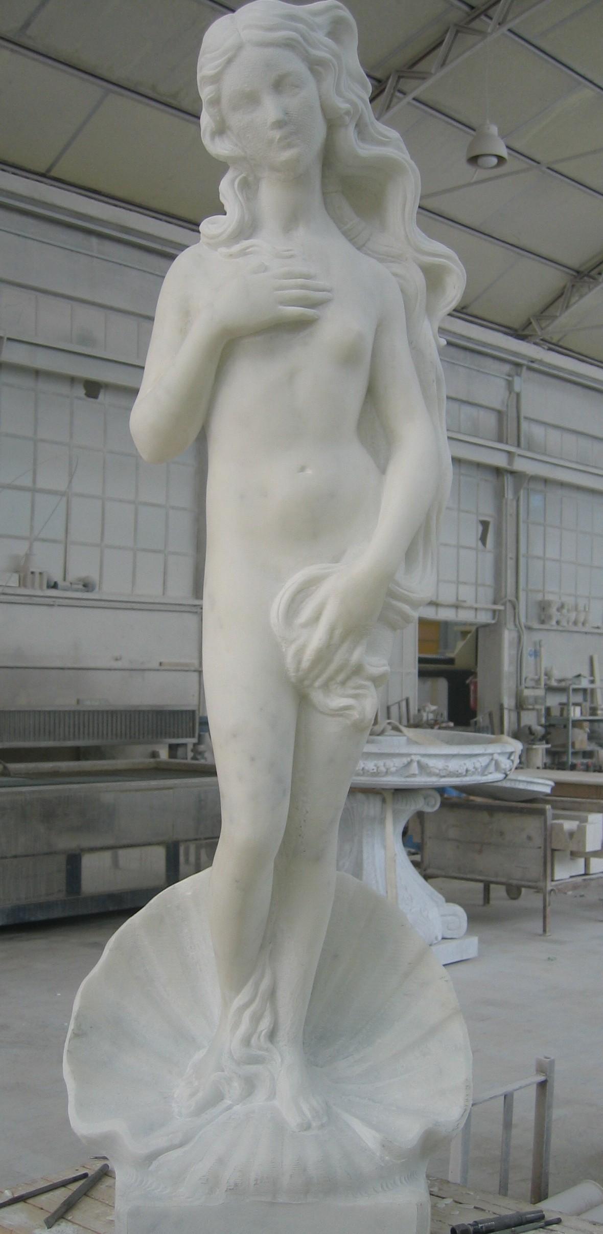 statue venere