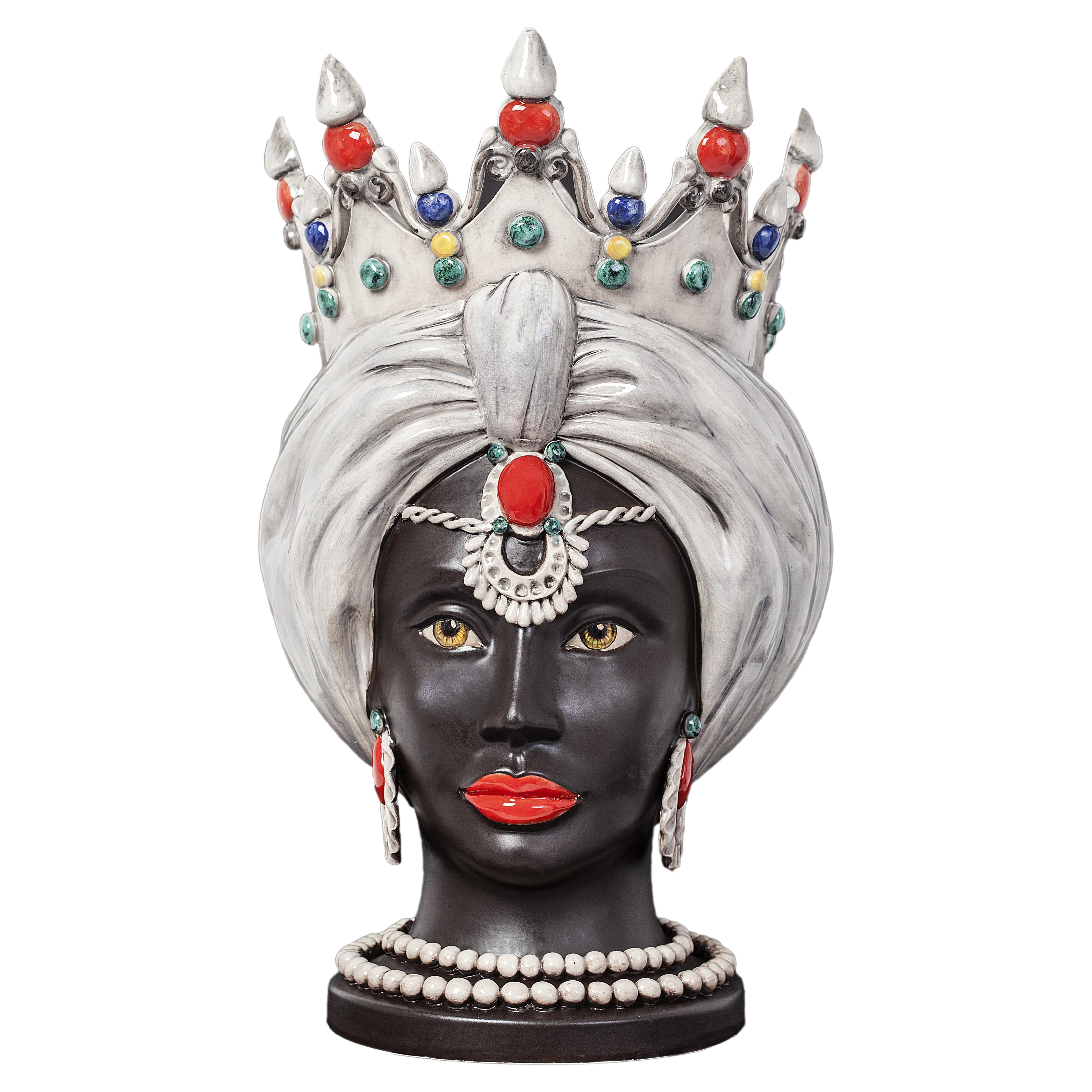 Venere V15, Woman's Moorish Head, Handmade in Sicily, 2021, Hand Painted, Size L For Sale